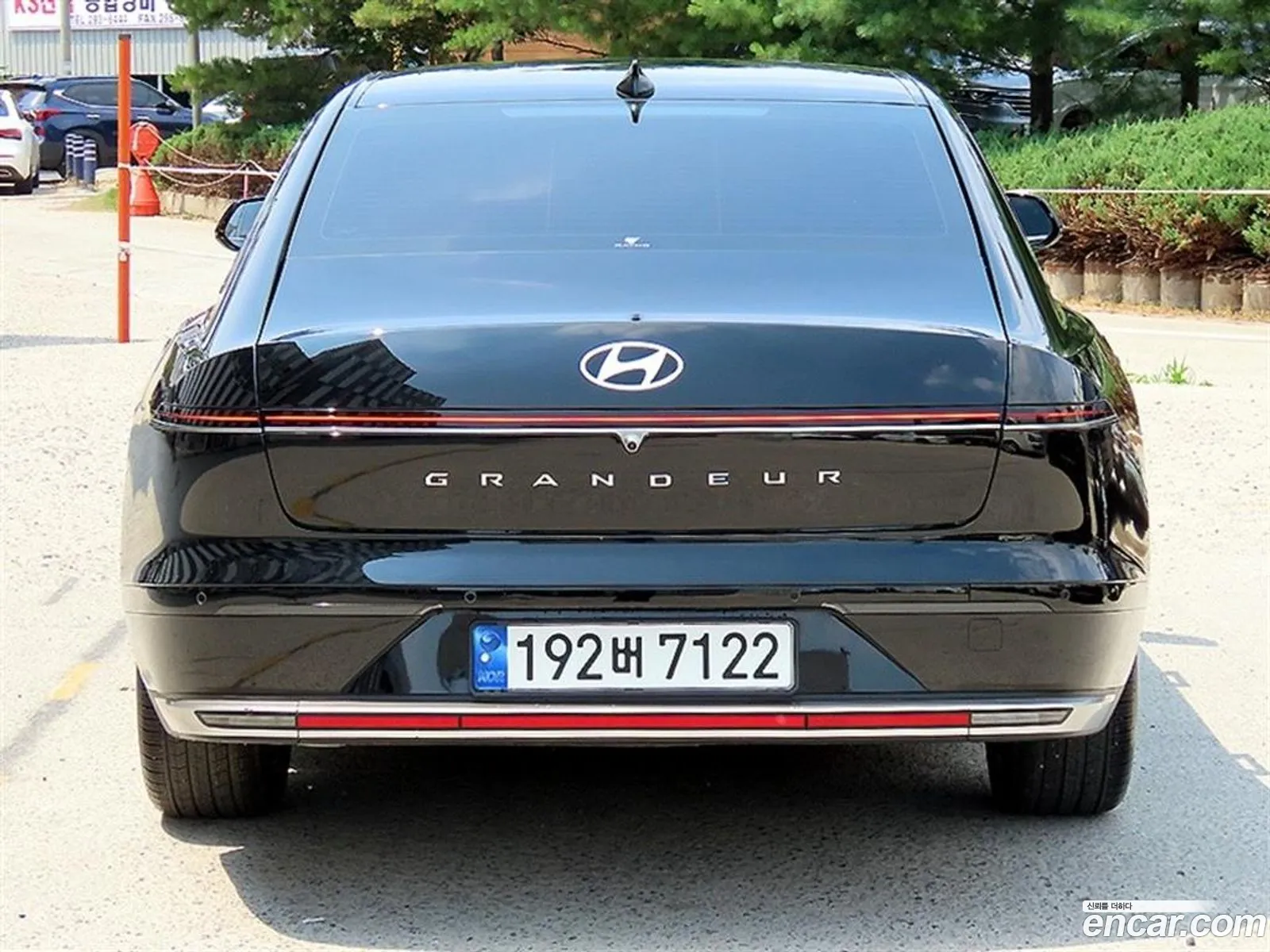 Hyundai Grandeur 2023 — 13
