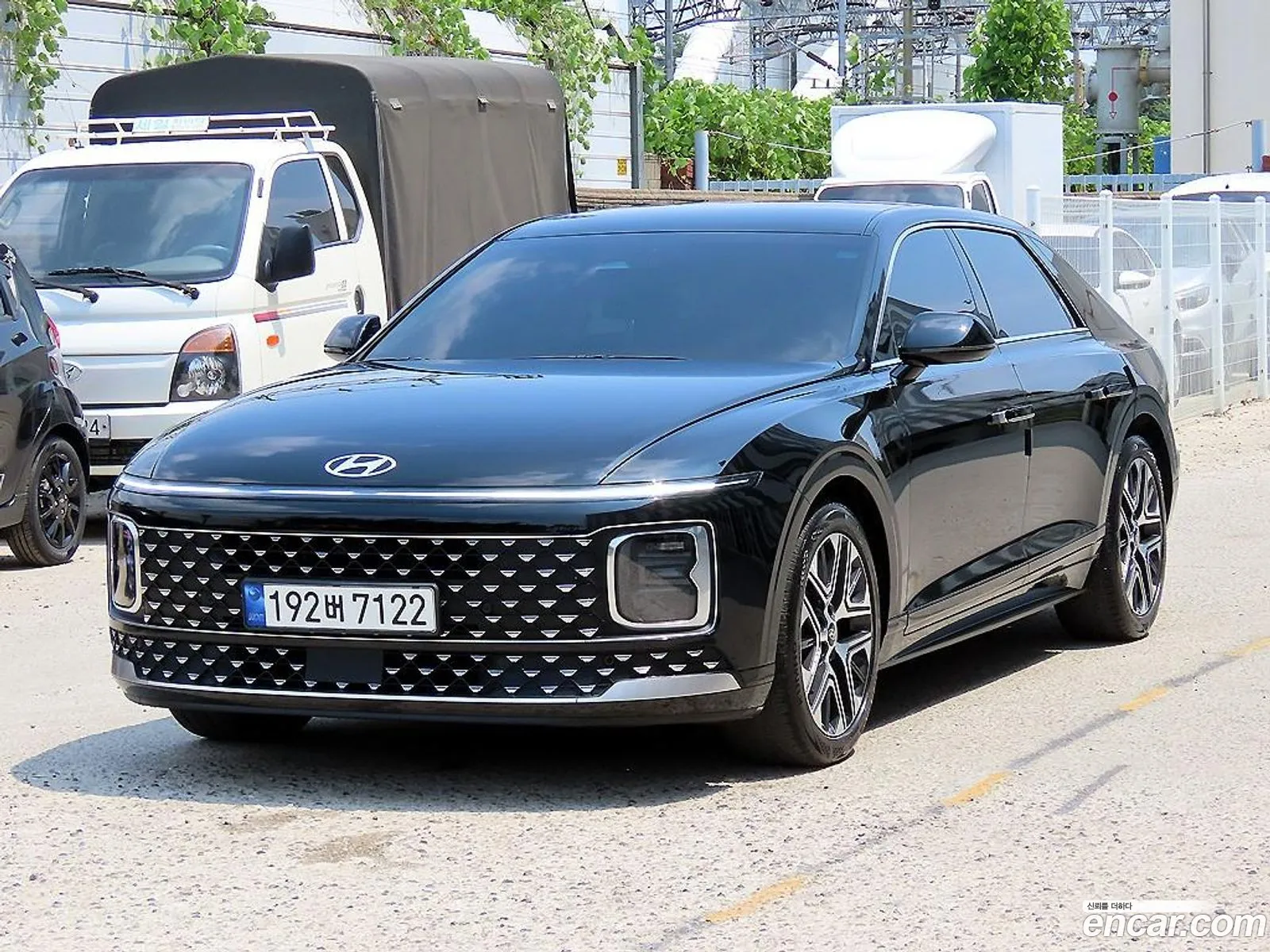 Hyundai Grandeur 2023 — 2