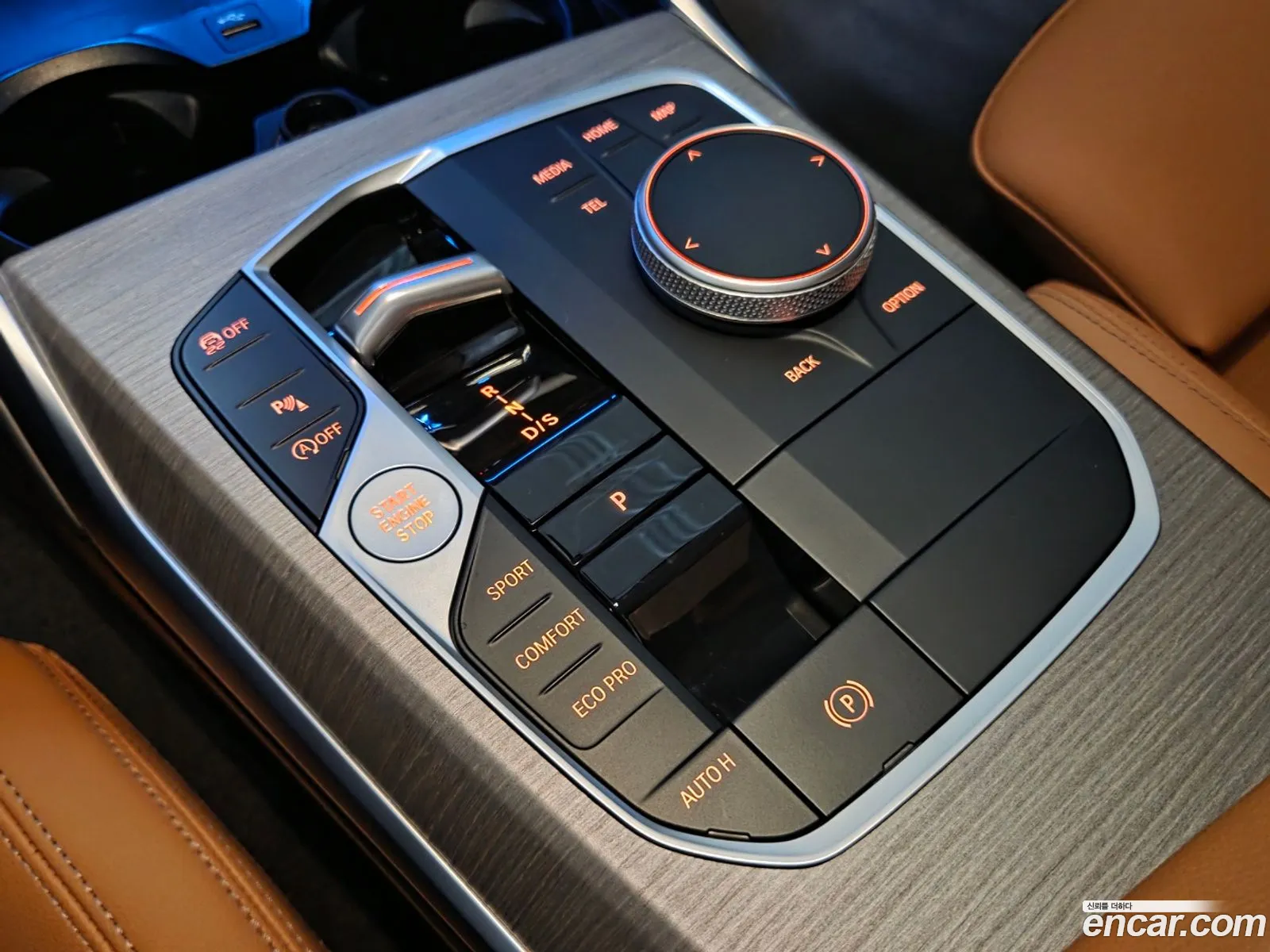 BMW 3 Series 2025 — 3