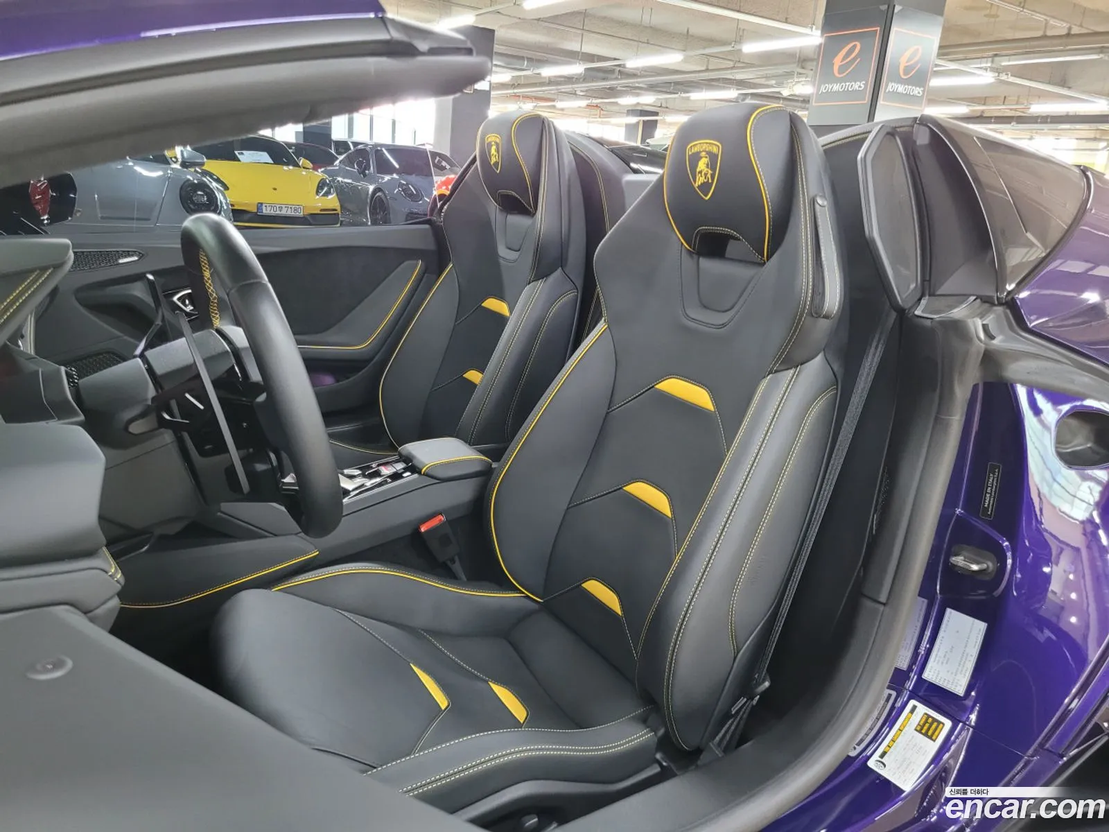 Lamborghini Huracan 2023 — 19