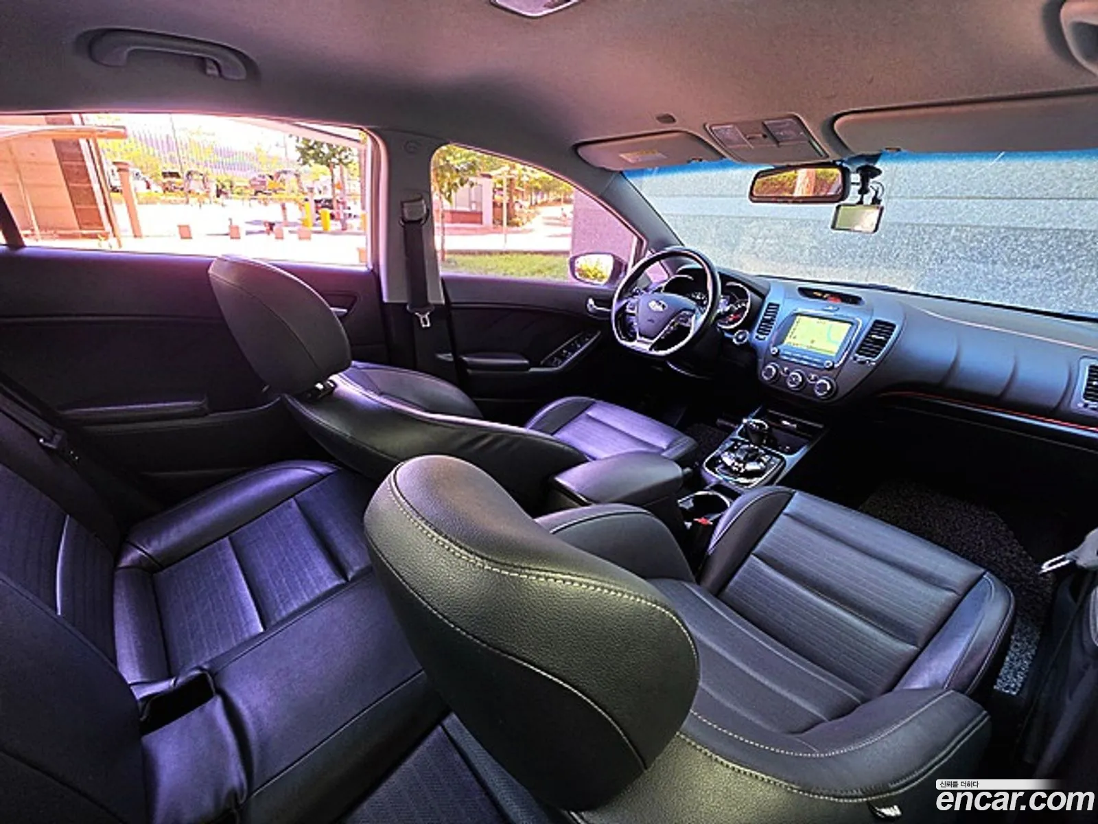 Kia K3 2017 — 3