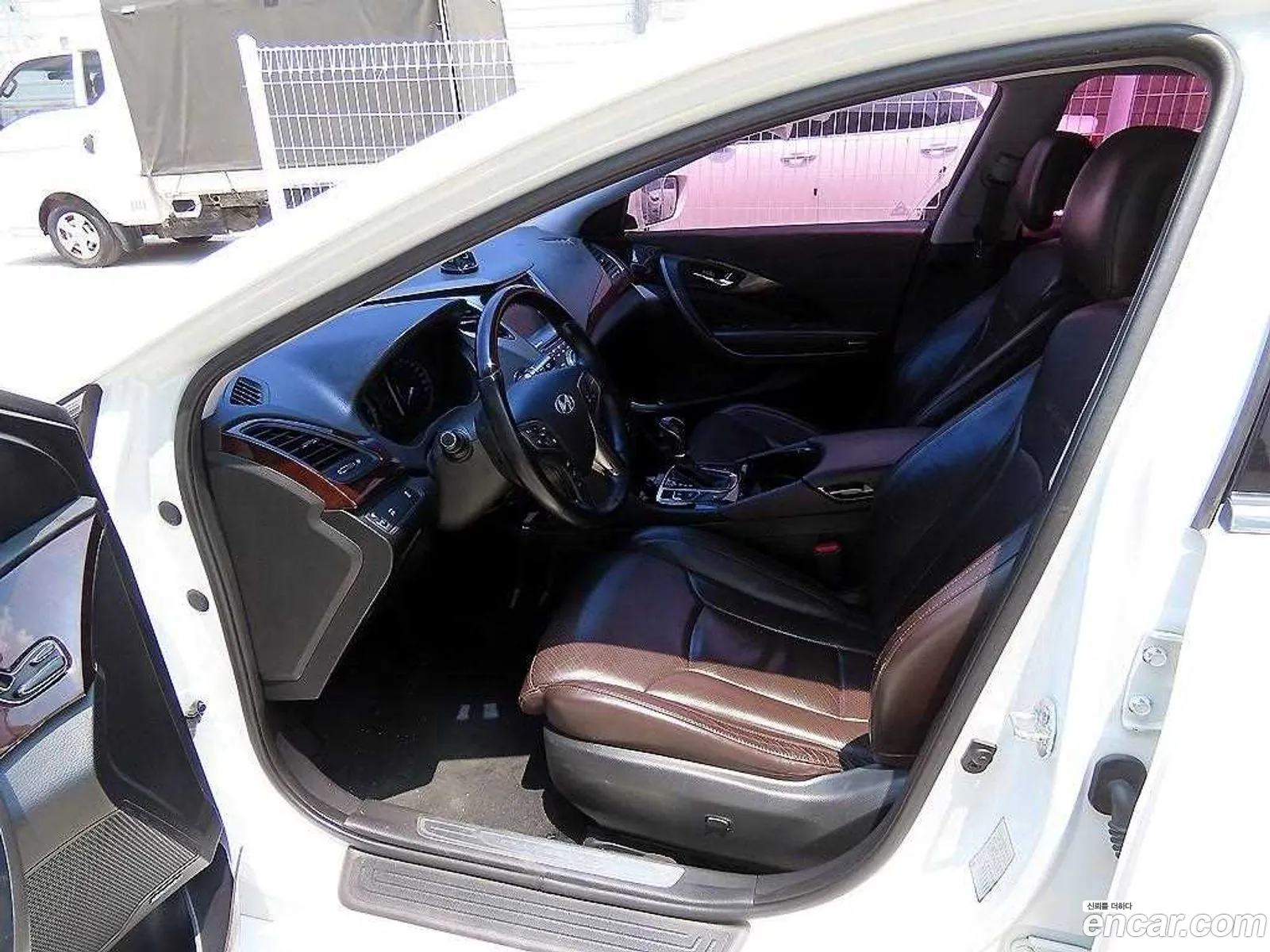 Hyundai Grandeur HG 2011 — 7