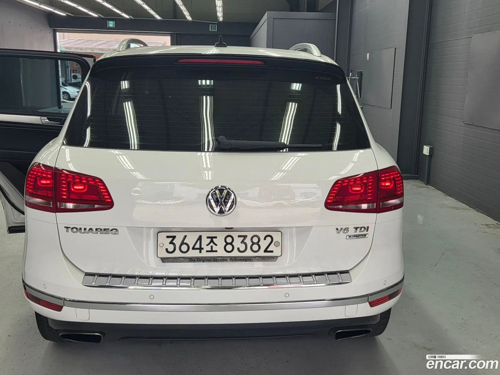 Volkswagen Touareg 2016 — 14