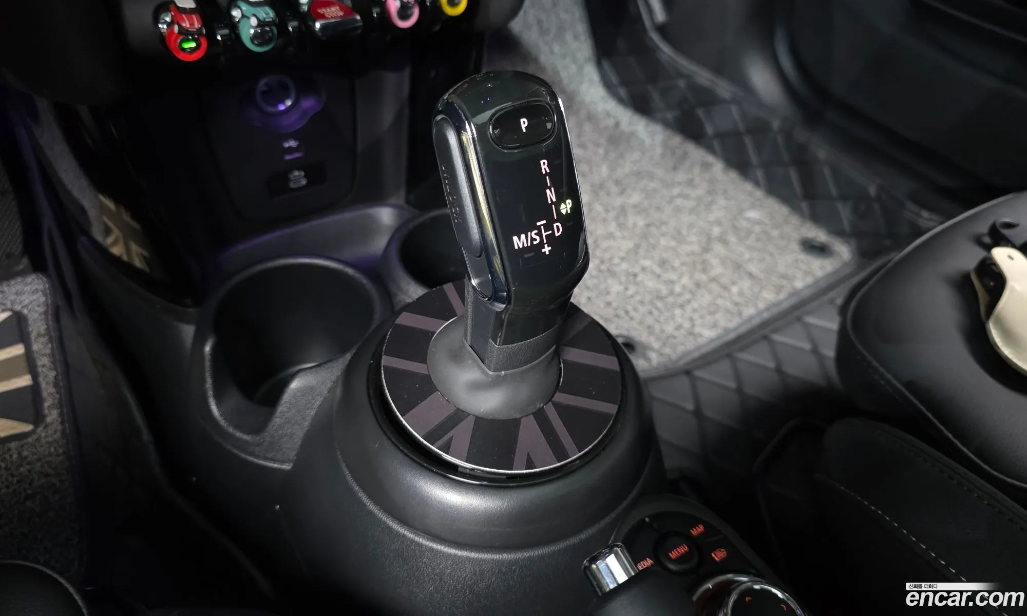 Mini Cooper 2023 — 13