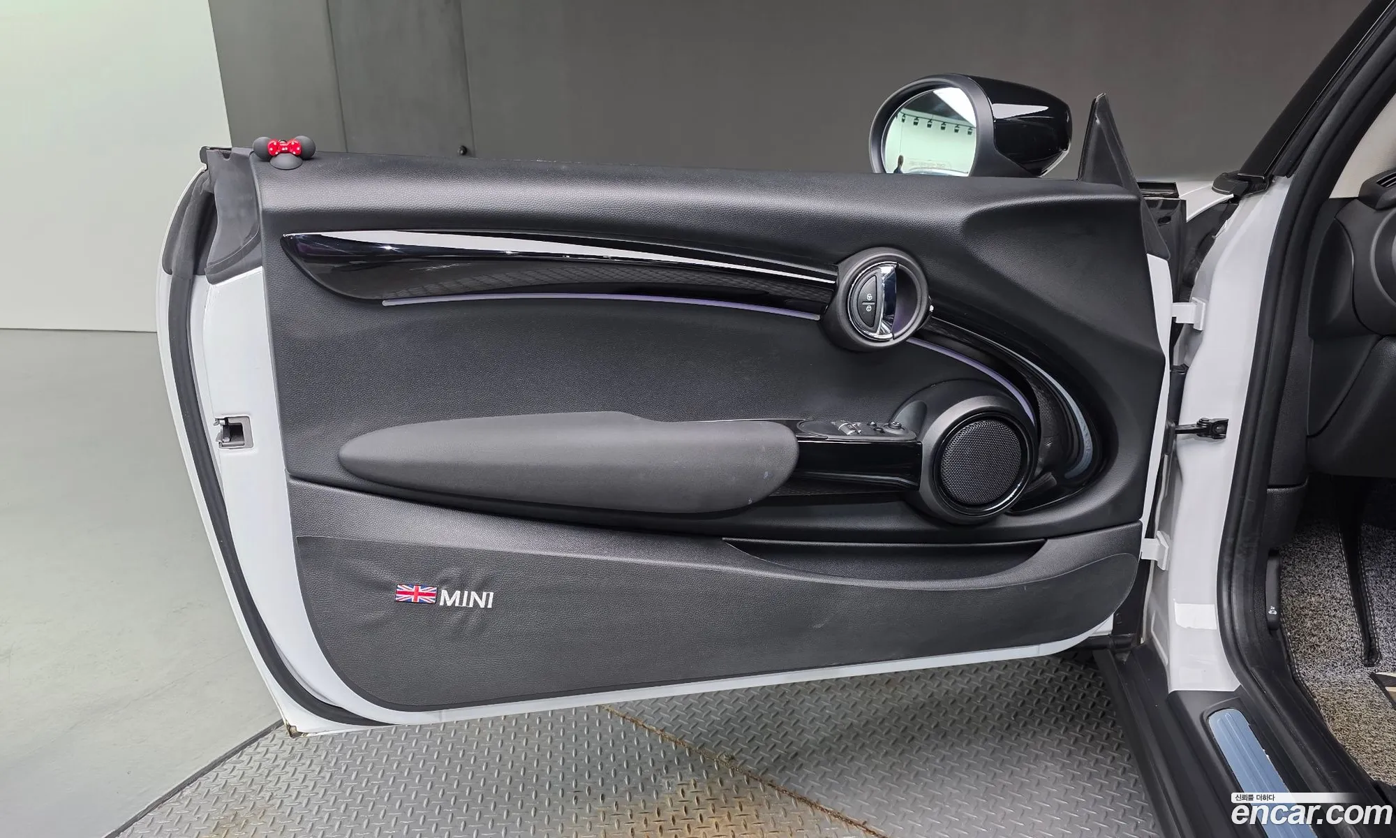 Mini Cooper 2023 — 2