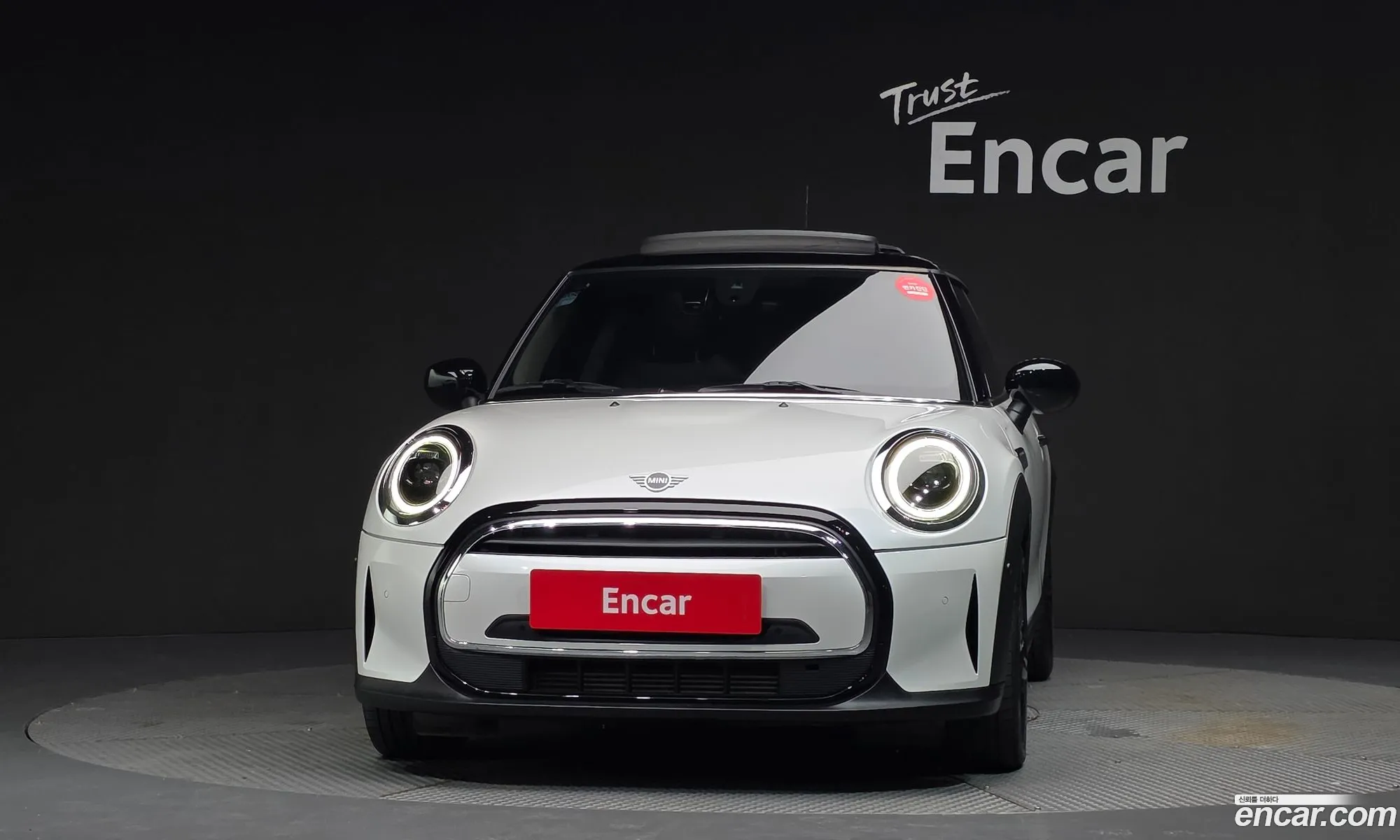 Mini Cooper 2023 — 26
