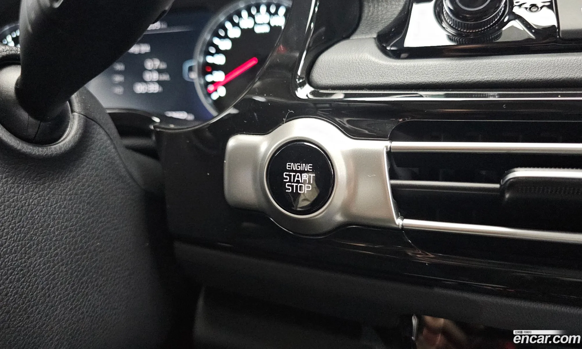 Kia Seltos 2022 KNAET812GPK368071 — 14