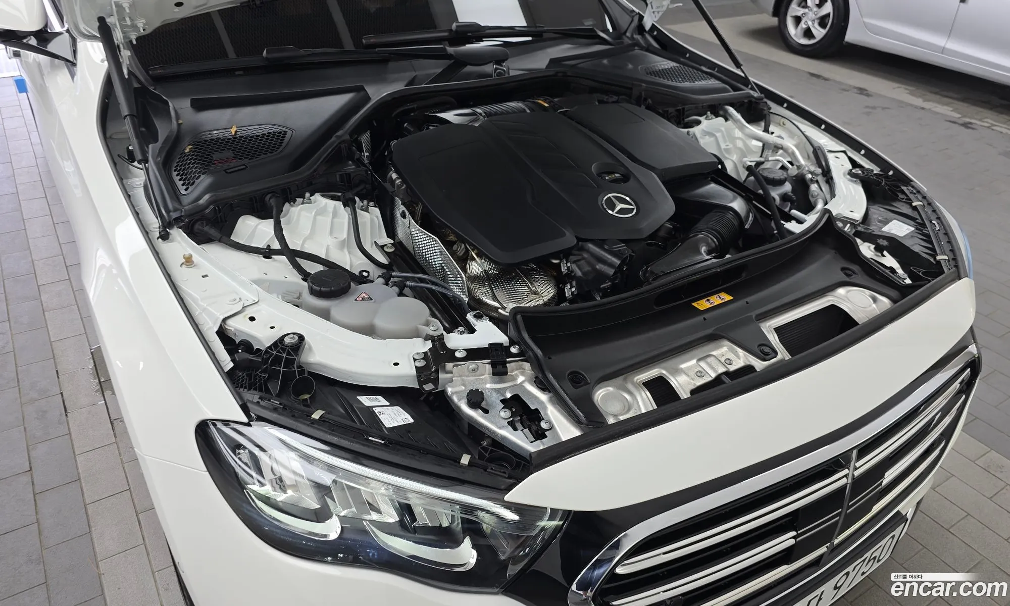 Mercedes-Benz E-Class W214 2026 — 8