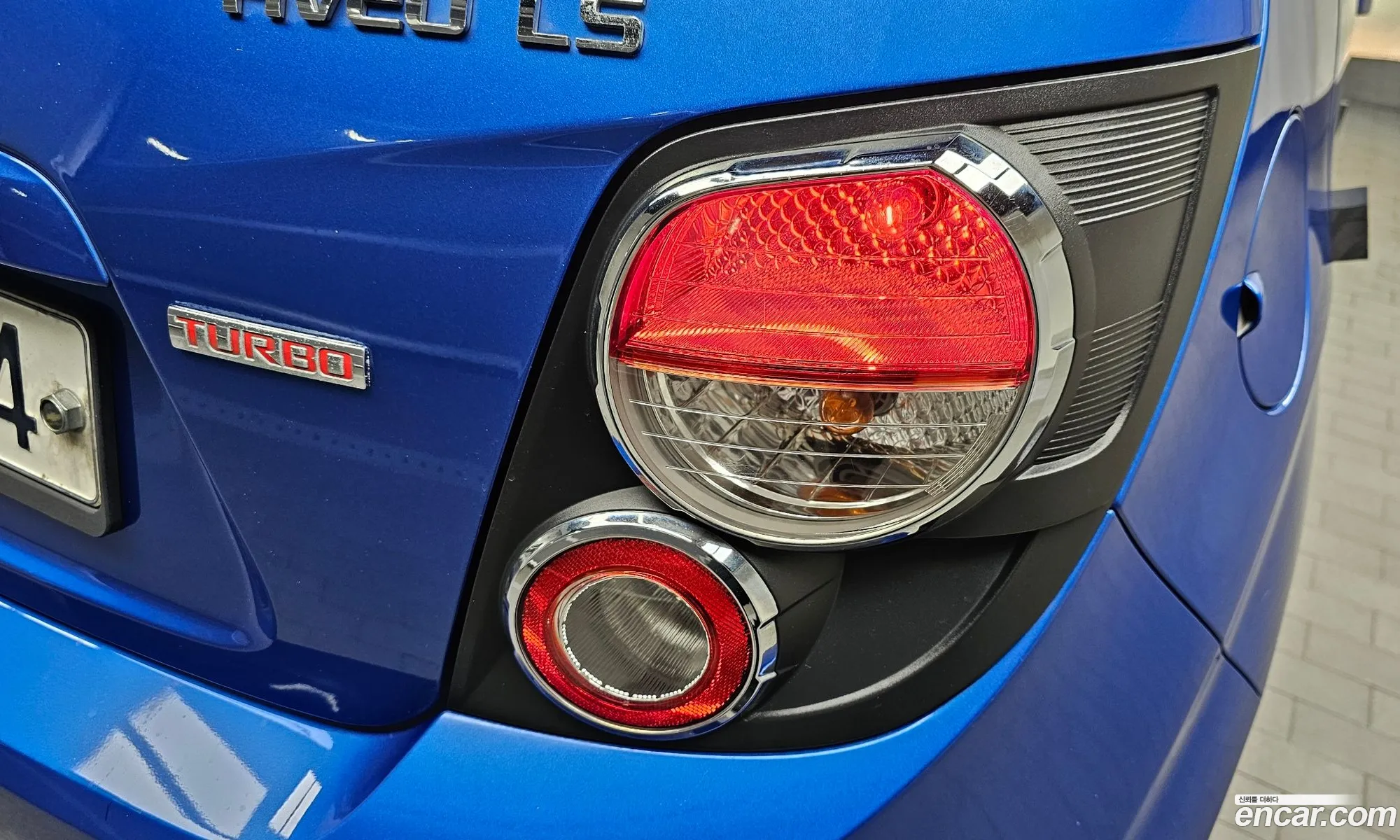 Chevrolet (GM Daewoo) Aveo Hatchback 2014 KLATF48BDFB107399 — 16