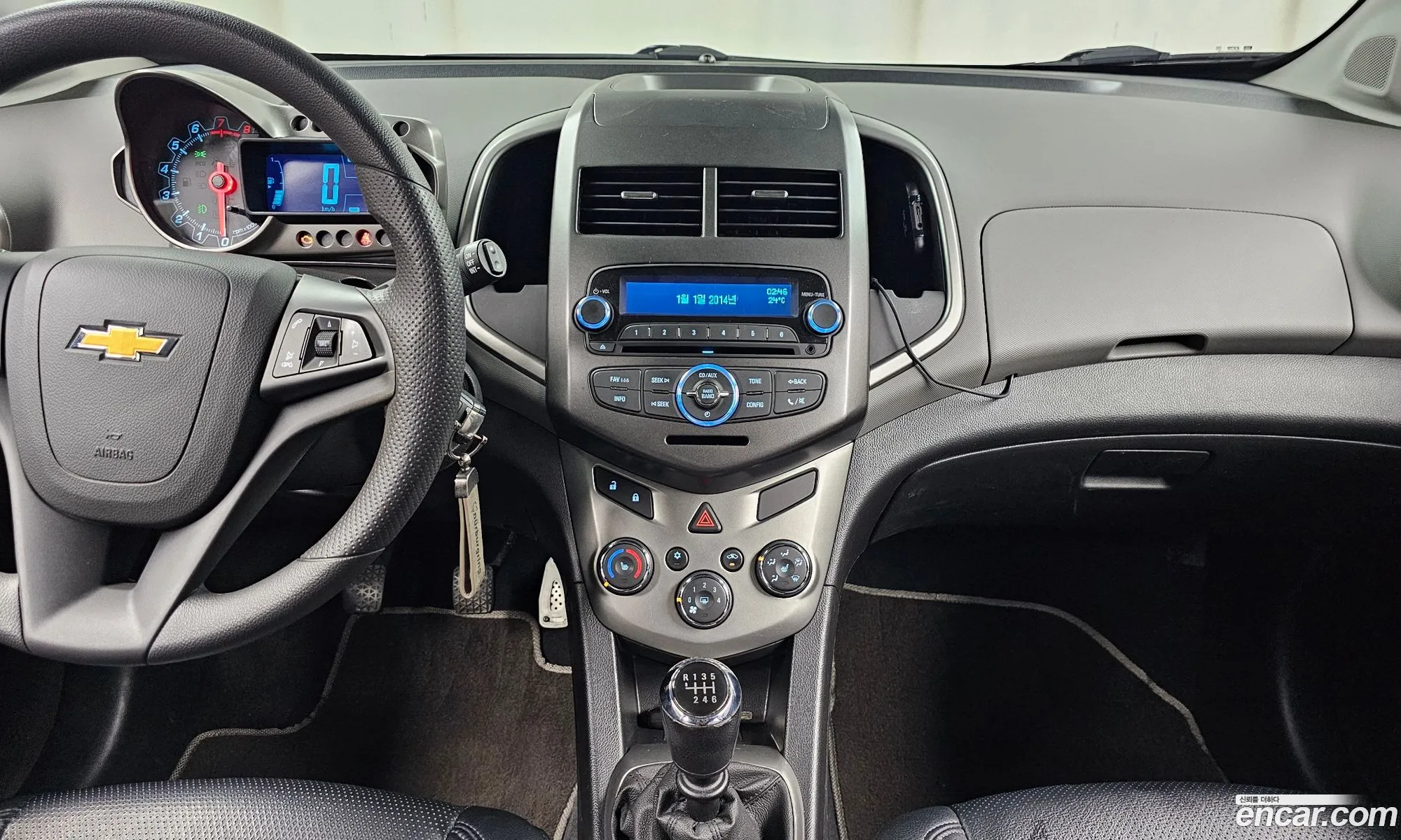 Chevrolet (GM Daewoo) Aveo Hatchback 2014 KLATF48BDFB107399 — 11