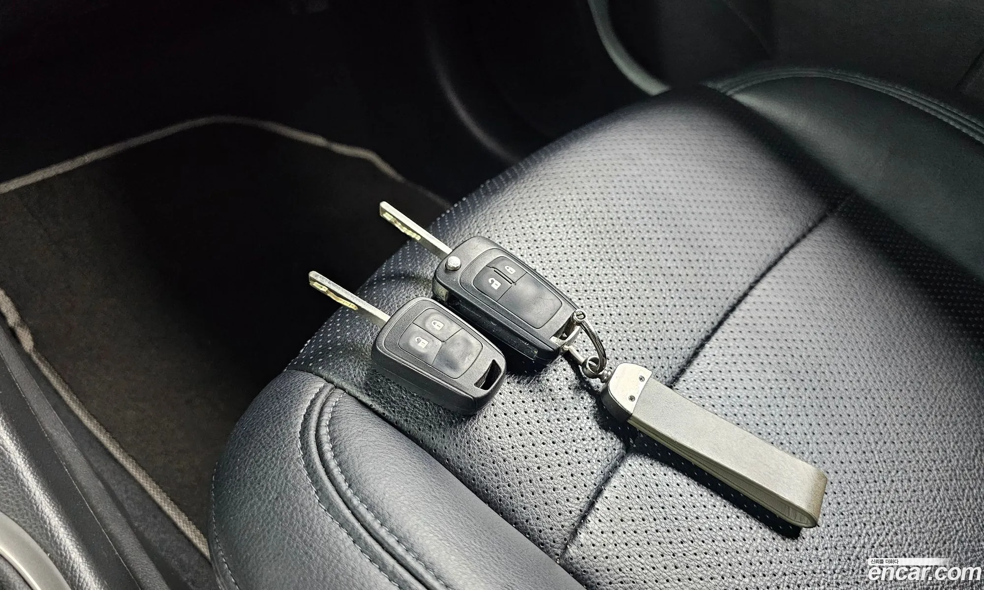 Chevrolet (GM Daewoo) Aveo Hatchback 2014 KLATF48BDFB107399 — 24