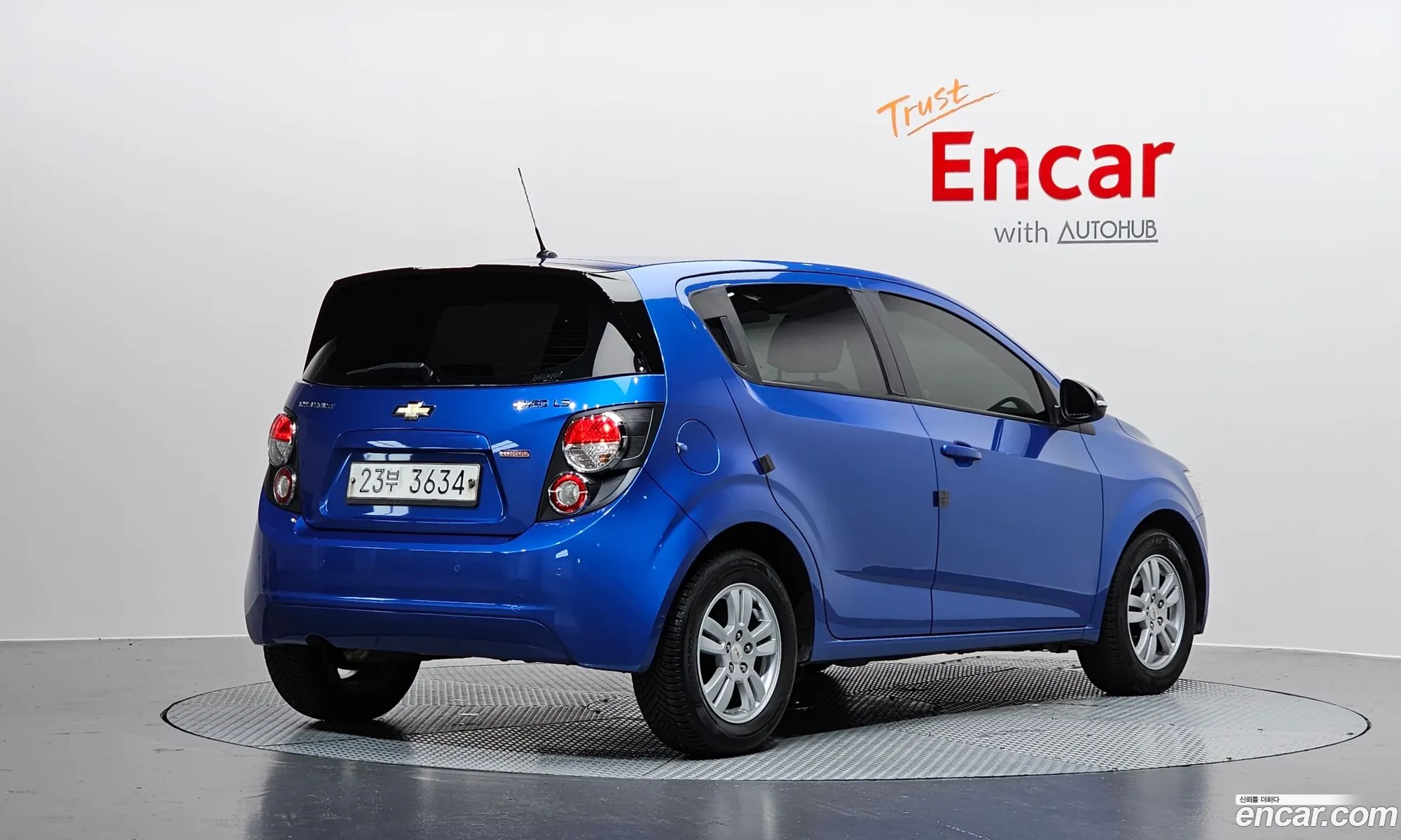 Chevrolet (GM Daewoo) Aveo Hatchback 2014 KLATF48BDFB107399 — 12