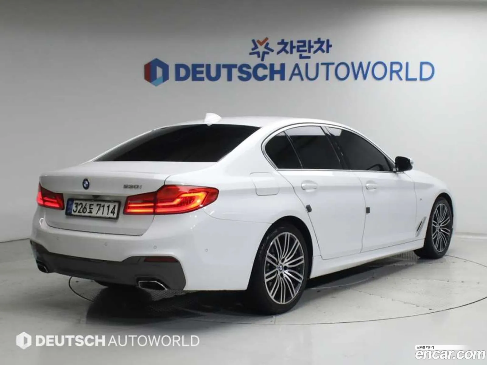 BMW 5 Series 2019 — 5