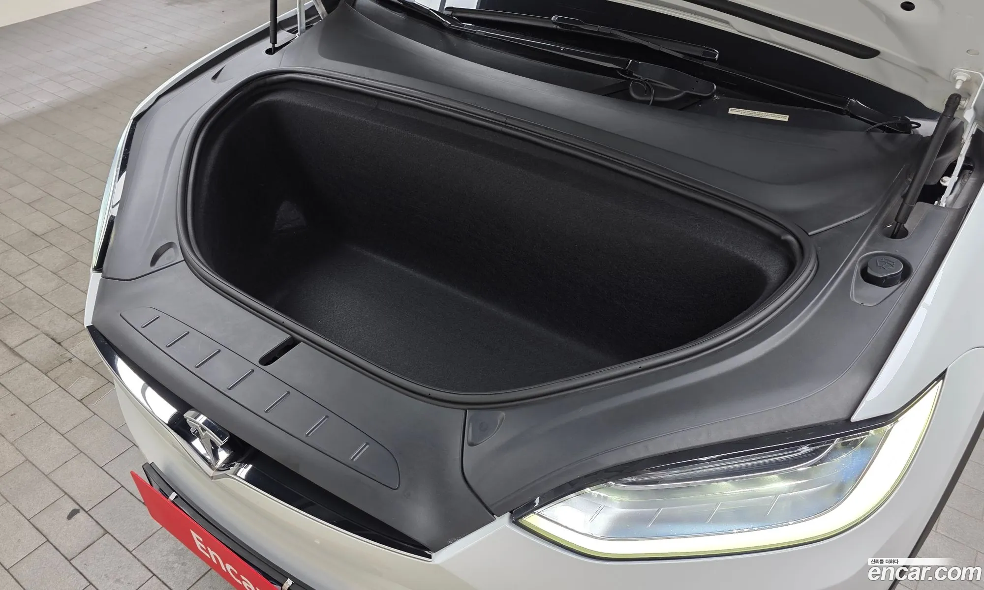 Tesla Model X 2019 5YJXCDE20KF150587 — 20