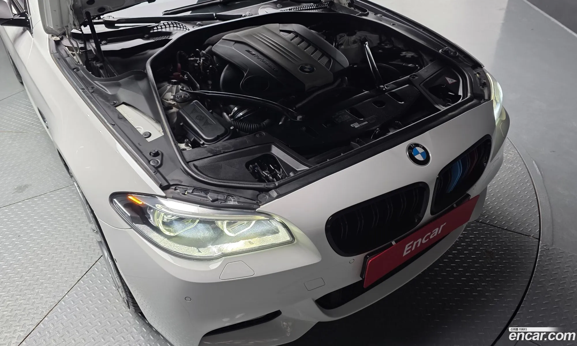 BMW 5 Series 2015 WBA5D9102FD969746 — 16
