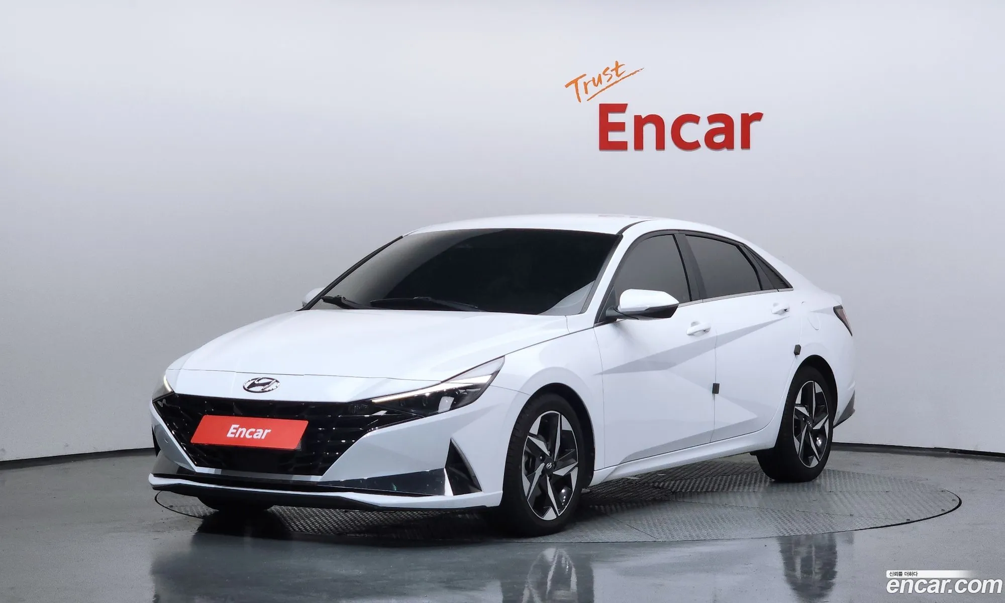 Hyundai Elantra 2021 — 15