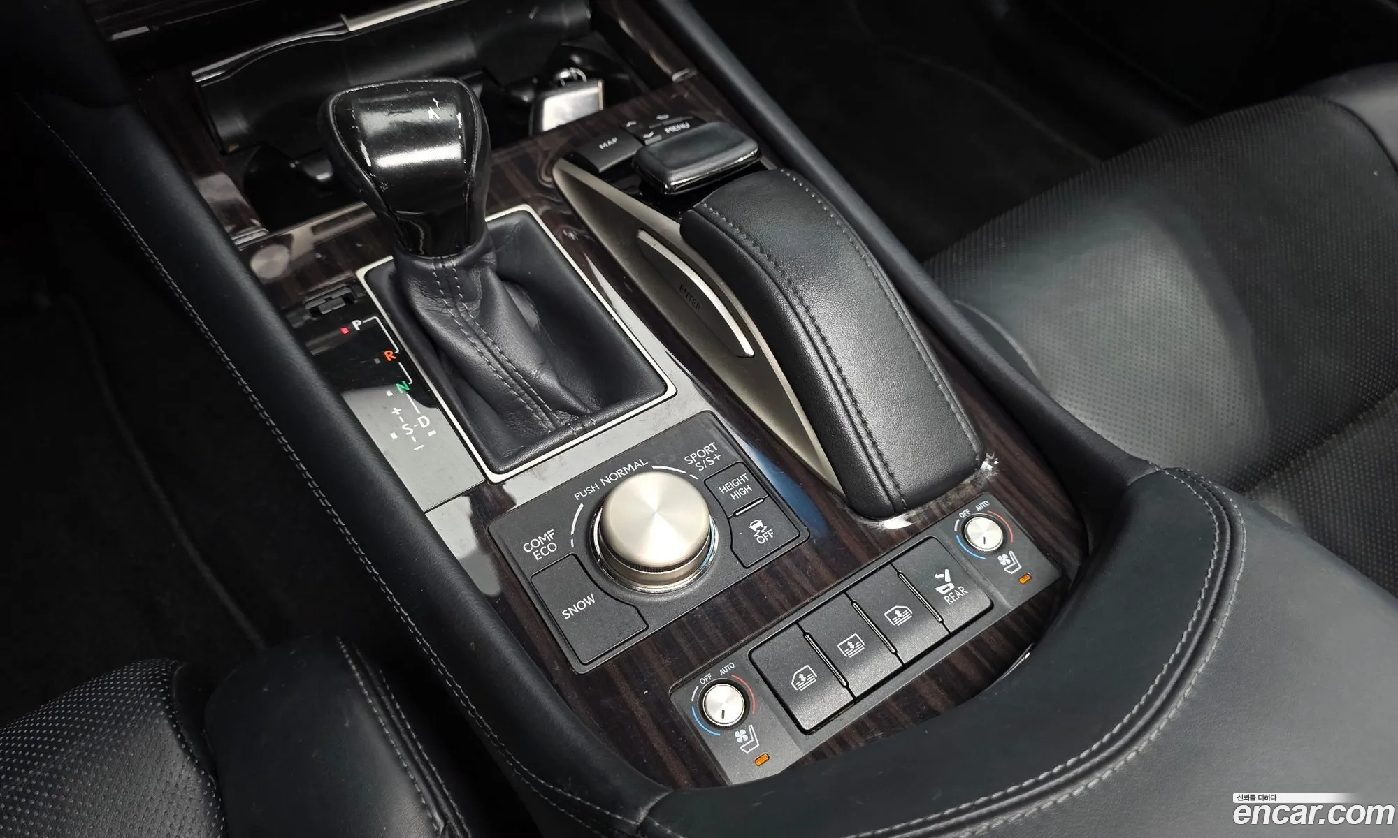Lexus LS460