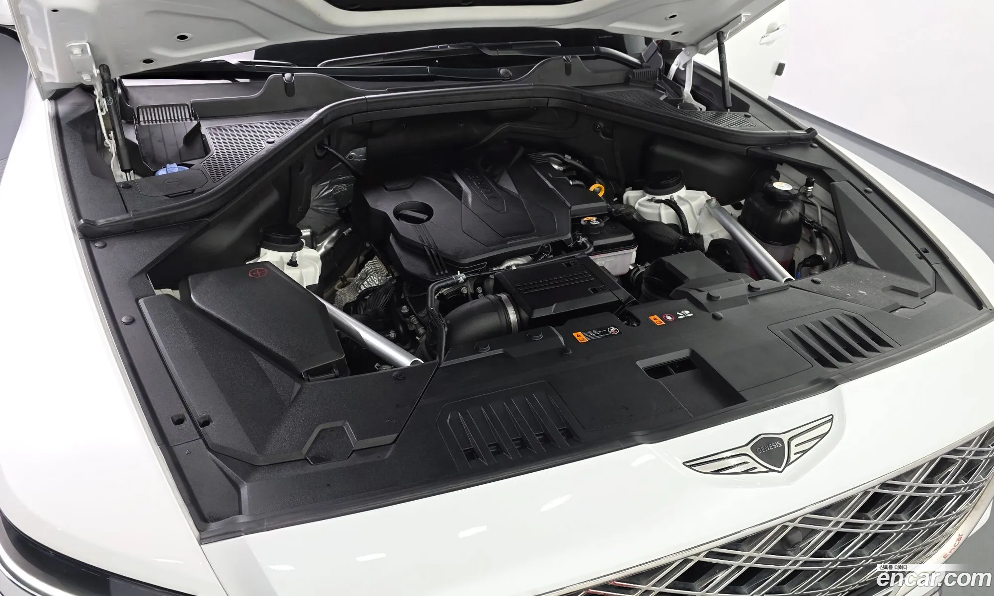 Genesis GV80 2024 KMTHA81BDRU233482 — 2