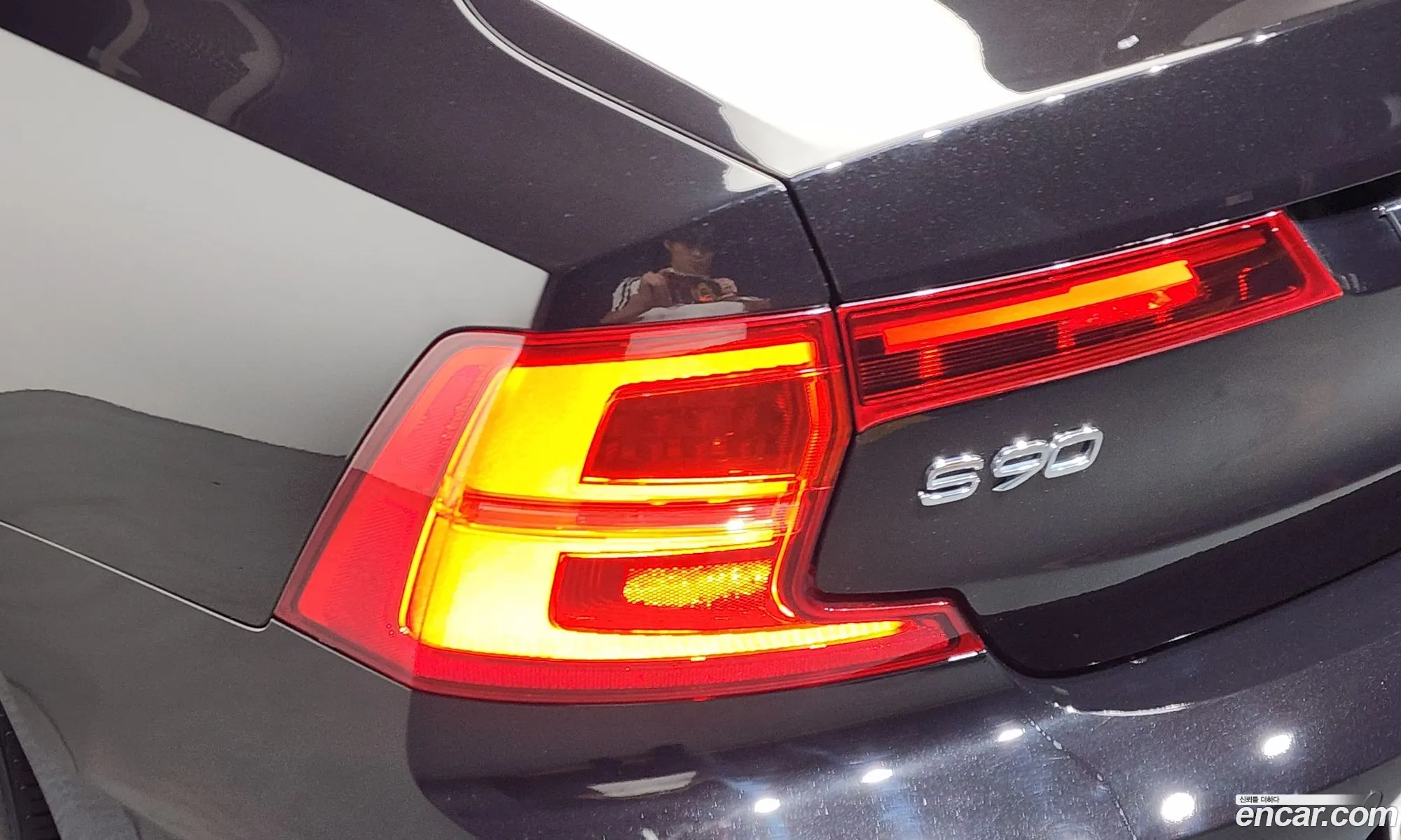 Volvo S90 2017 YV1PSA8ADJ1027194 — 24