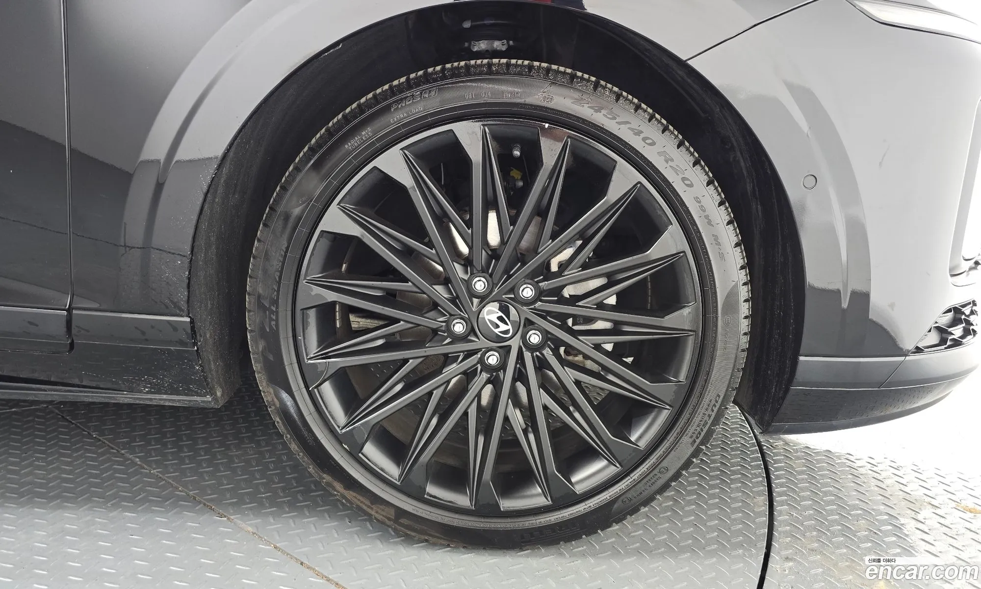 Hyundai Grandeur Hybrid 2023 — 10