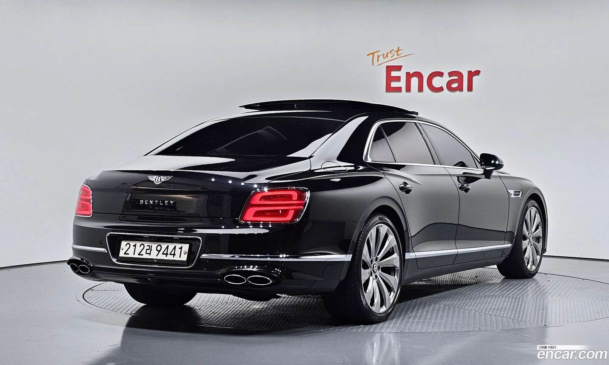 Bentley Flying Spur 2022 SCBBG53S8NC094040 — 36
