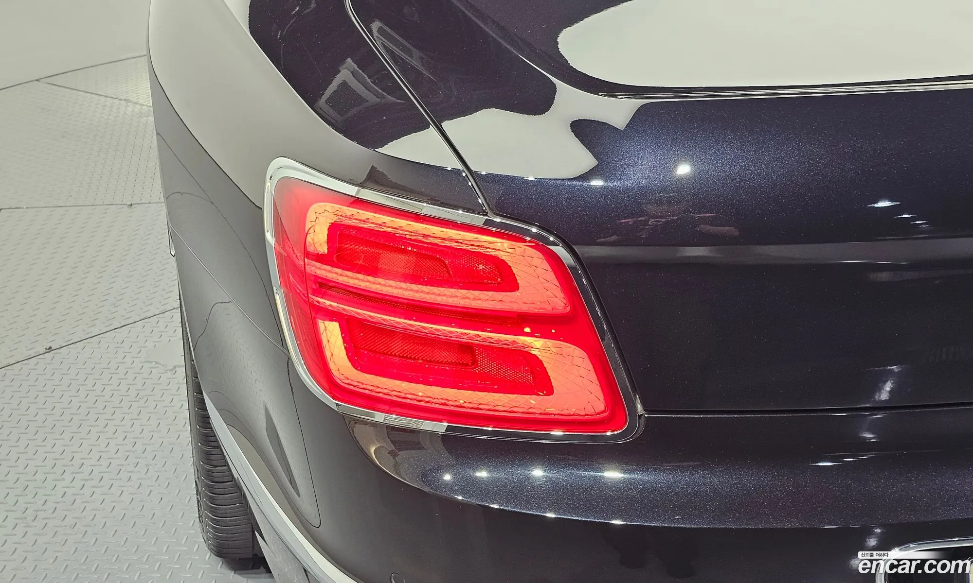 Bentley Flying Spur 2022 SCBBG53S8NC094040 — 32