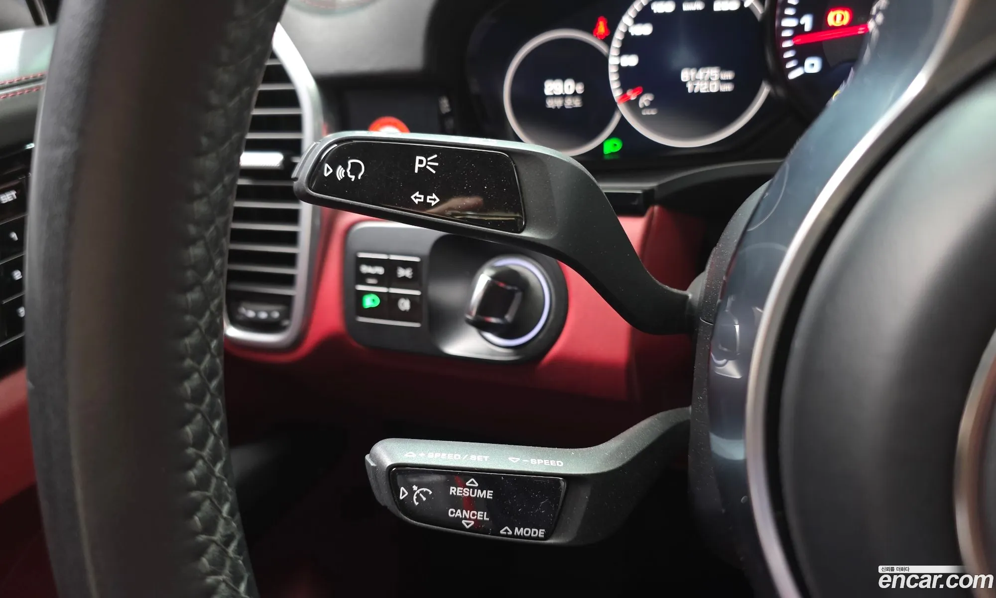 Porsche Cayenne 2019 WP1AA29Y0KDA17669 — 3