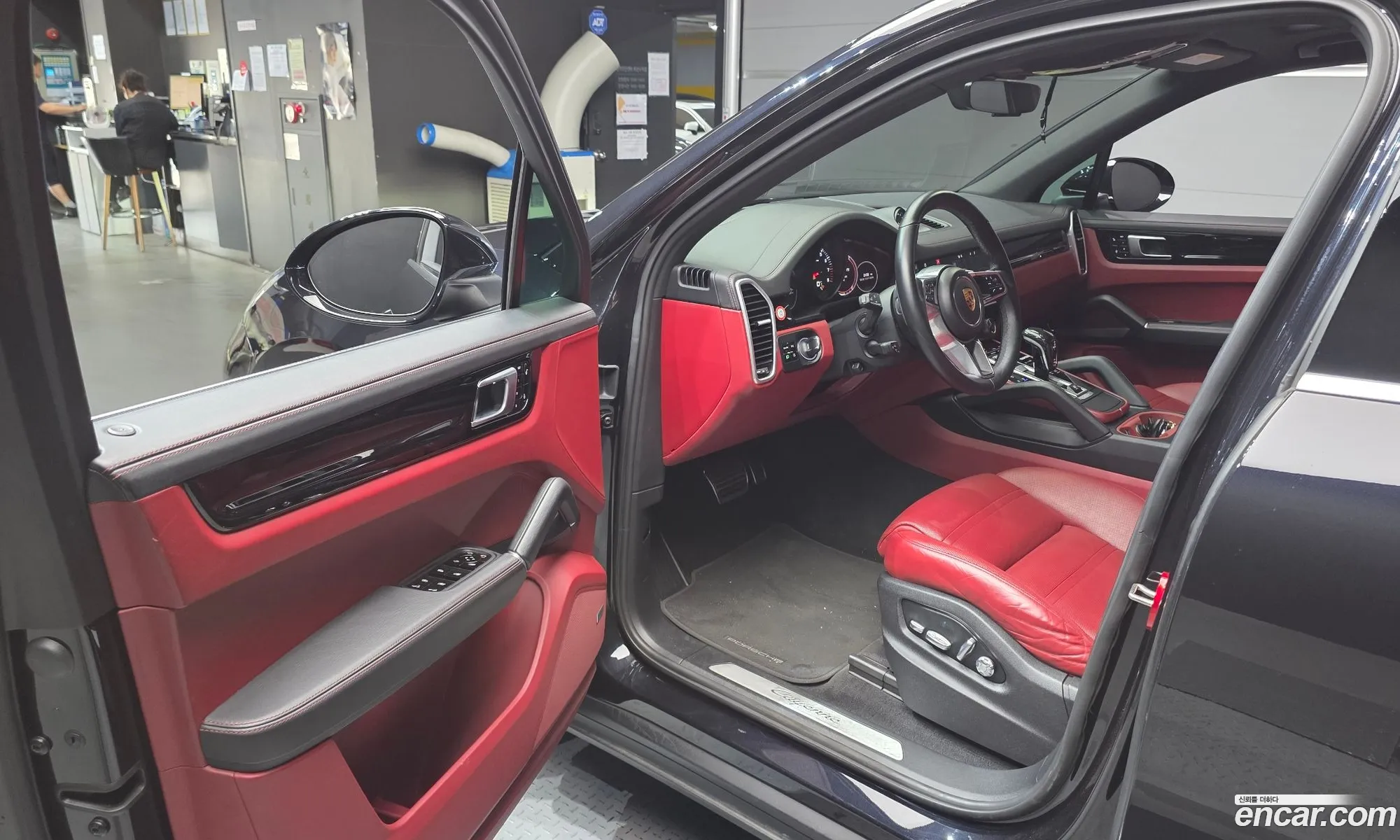 Porsche Cayenne 2019 WP1AA29Y0KDA17669 — 22