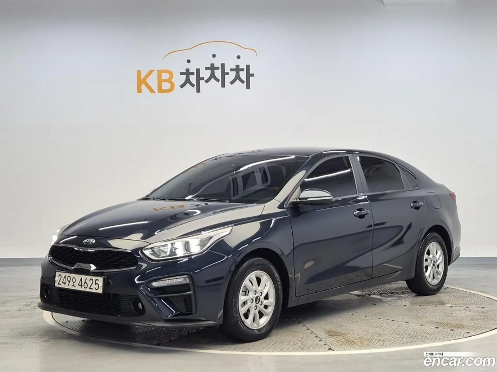 Kia K3 2020 — 4