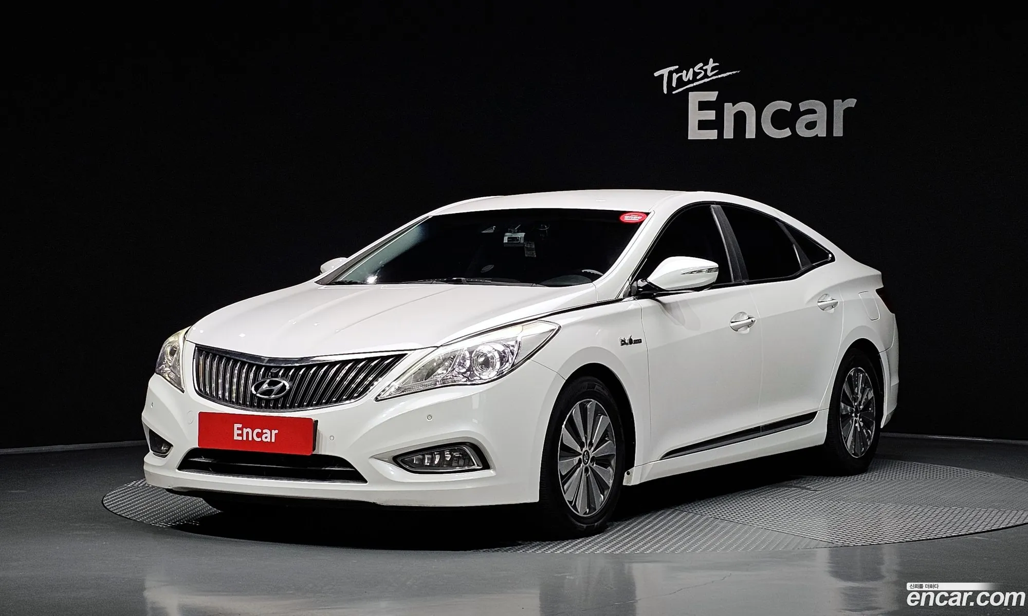Hyundai Grandeur HG Hybrid 2014 — 2