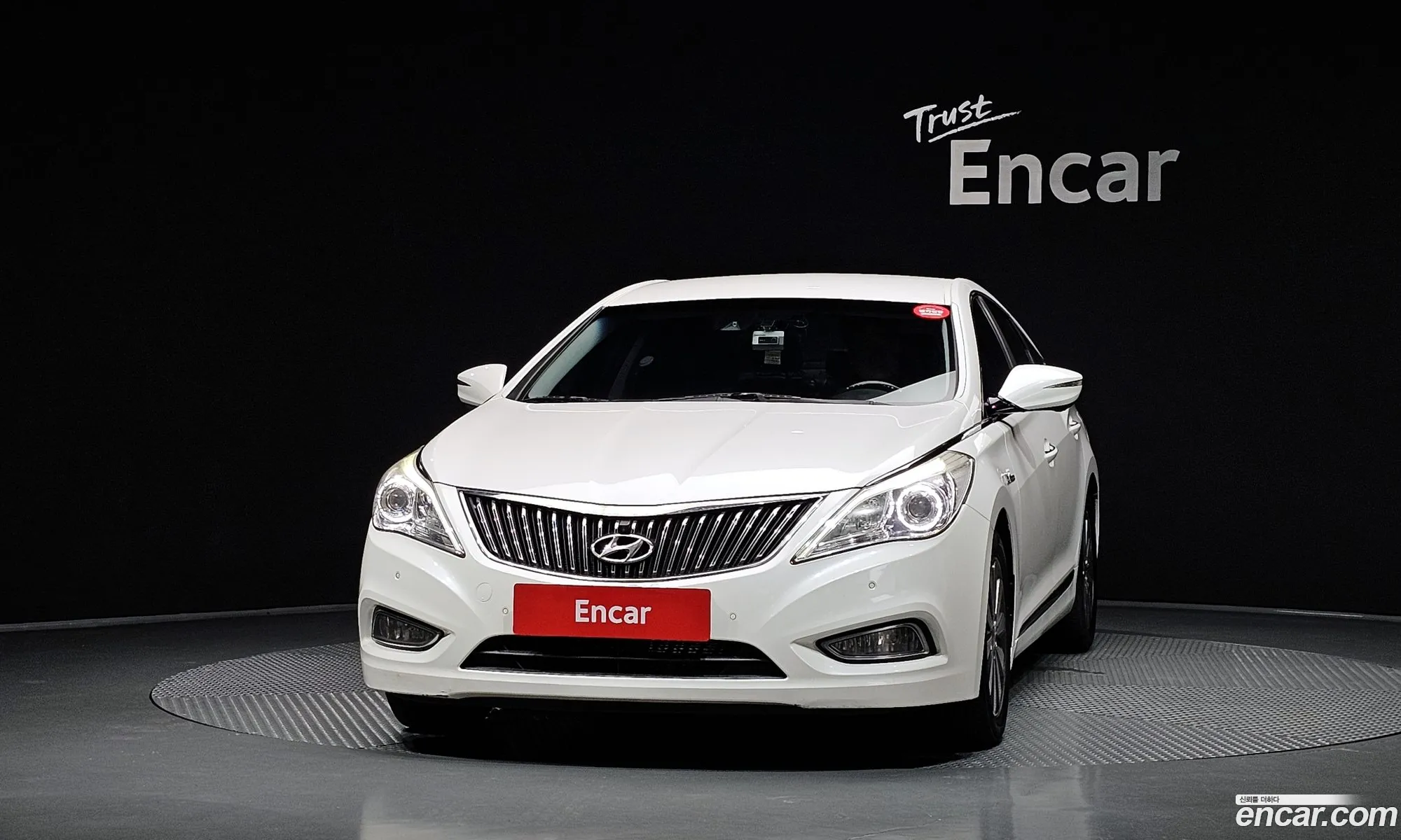 Hyundai Grandeur HG Hybrid 2014 — 3