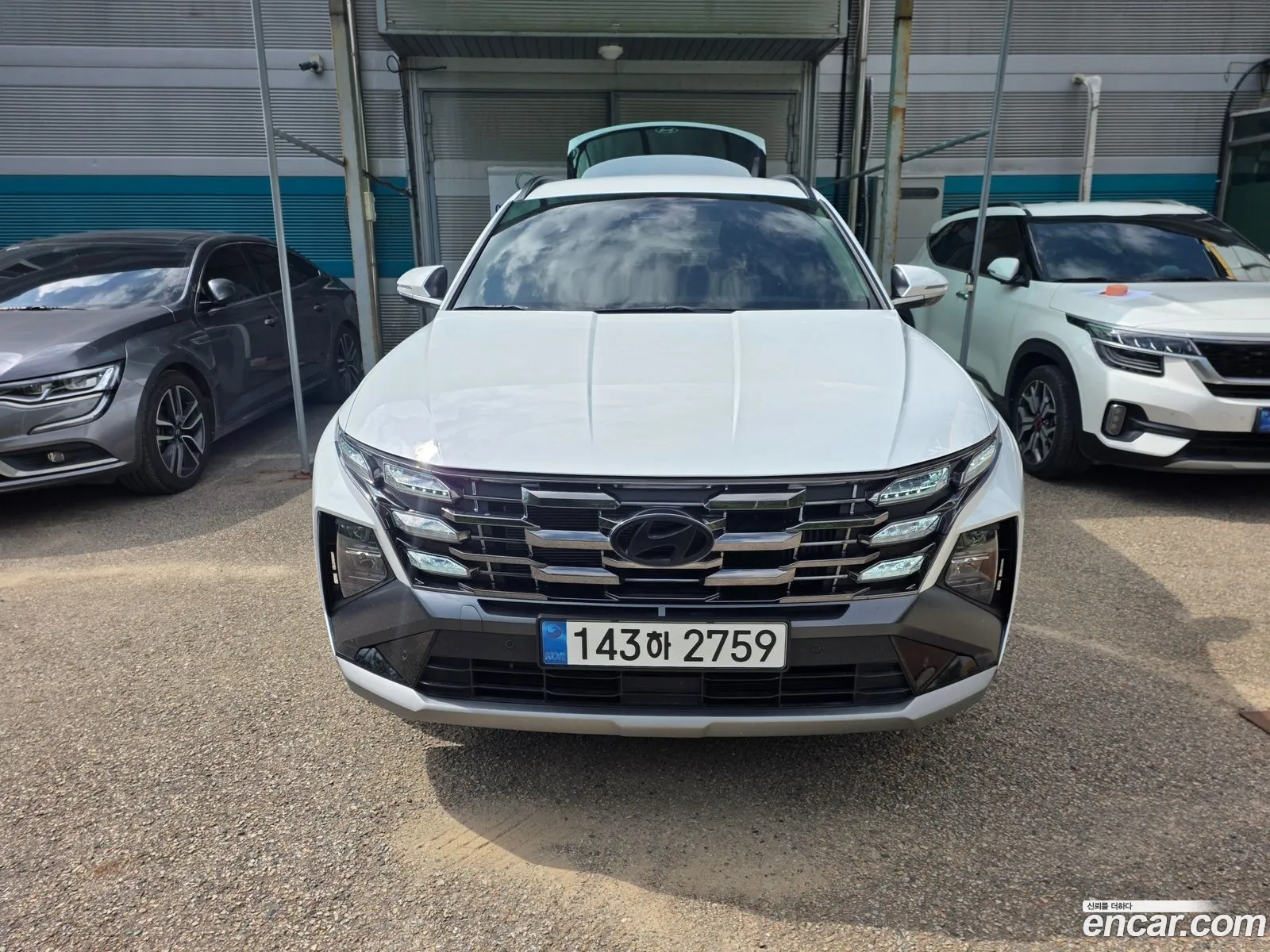 Hyundai Tucson Hybrid 2025 — 4