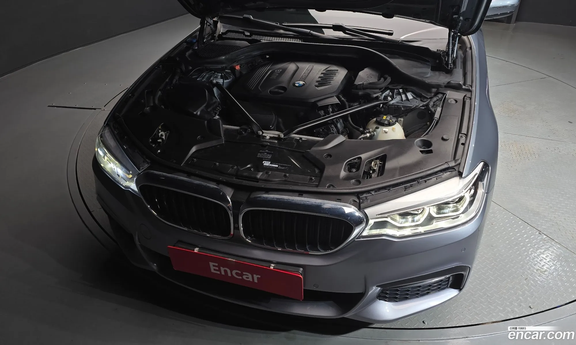 BMW 5 Series 2017 WBAJC3100HG992667 — 5