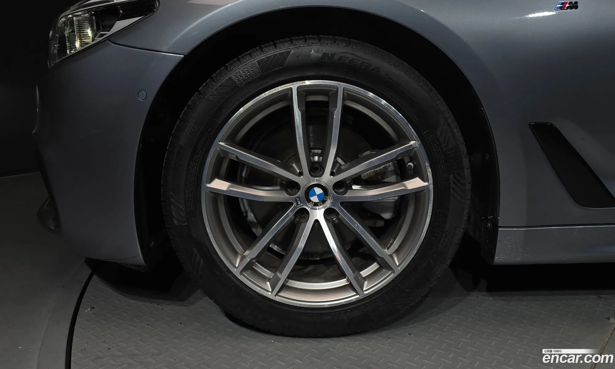 BMW 5 Series 2017 WBAJC3100HG992667 — 3