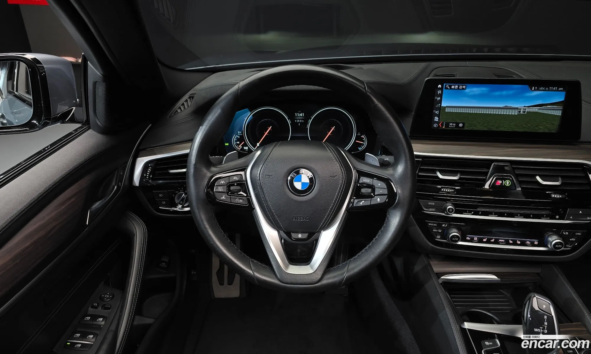 BMW 5 Series 2017 WBAJC3100HG992667 — 12