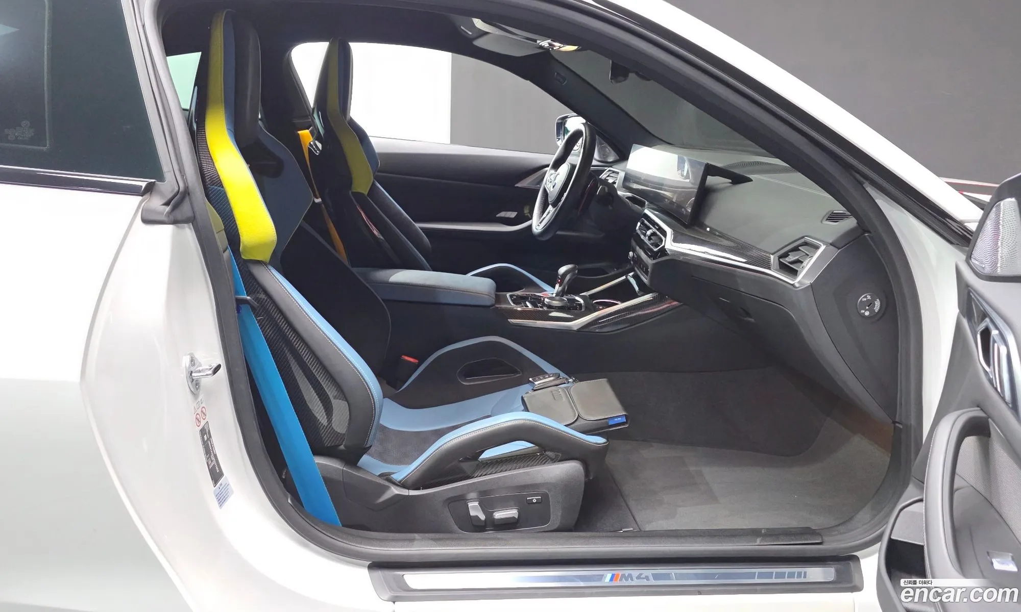 BMW M4 2023 11111111111111111 — 31