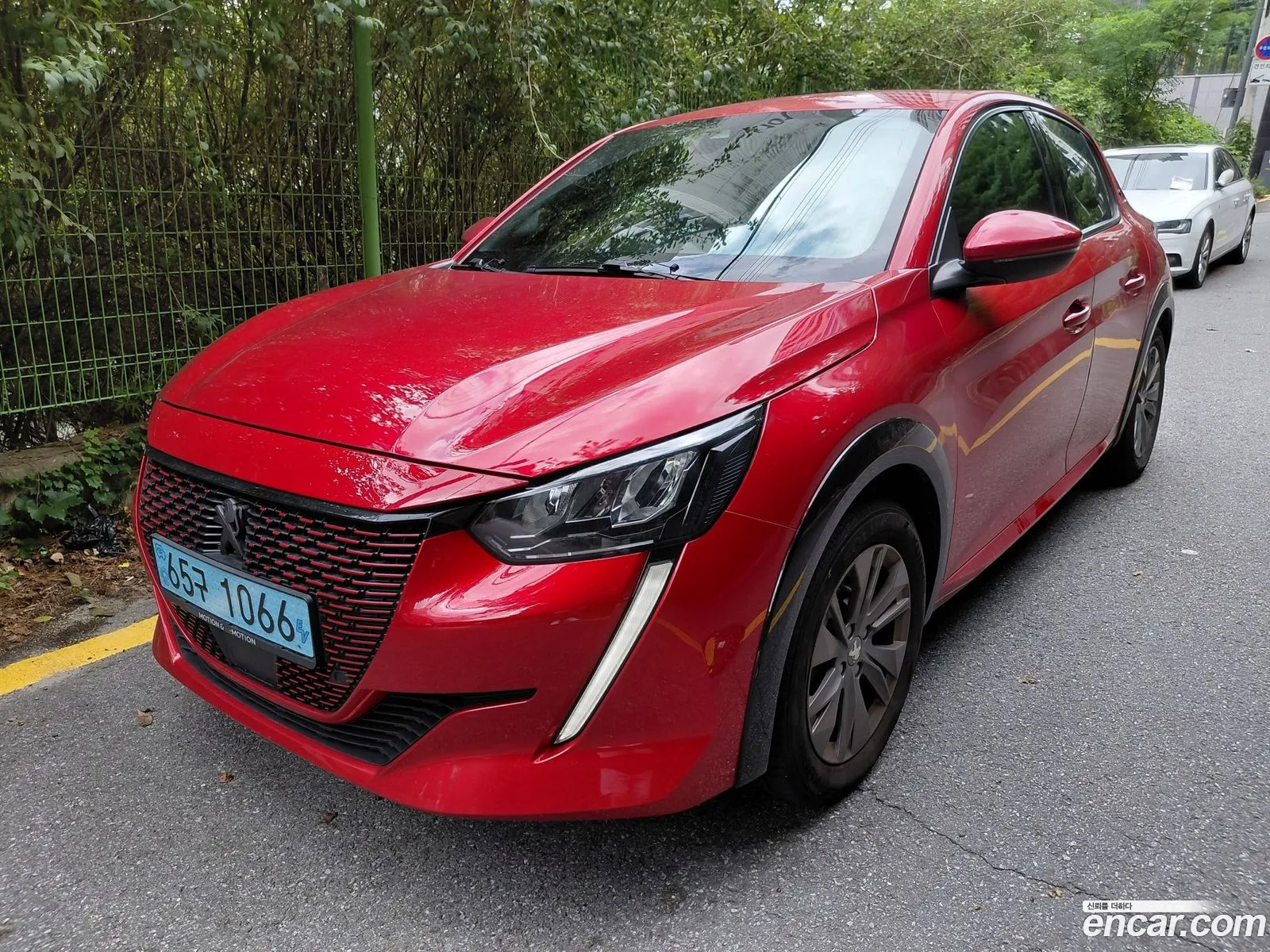 Peugeot e-208 2020 — 17