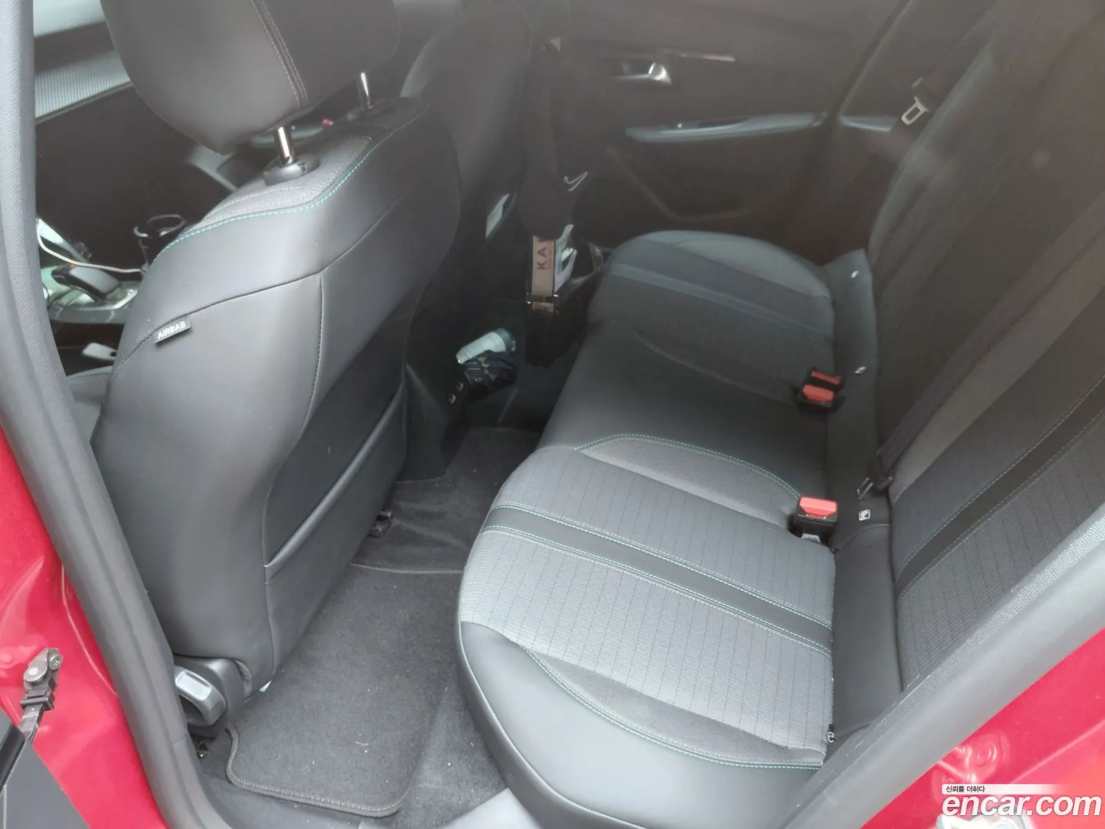 Peugeot e-208 2020 — 8