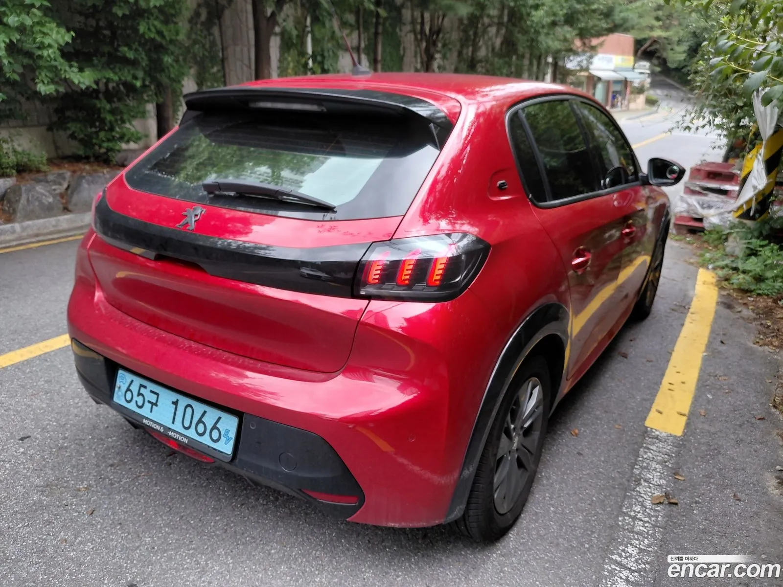 Peugeot e-208 2020 — 3
