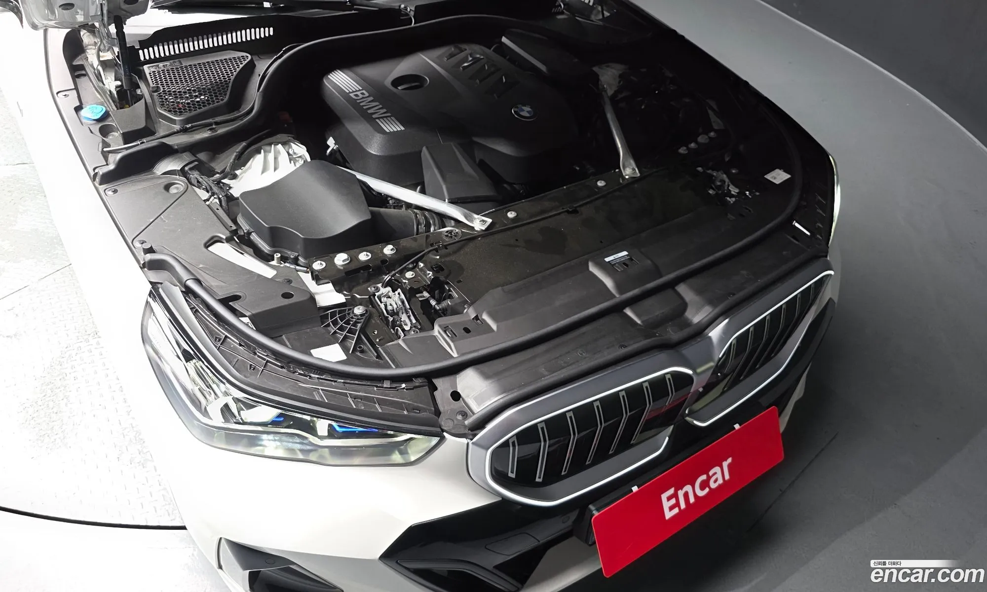 BMW 5 Series 2025 WBA21FJ05SCU43086 — 18