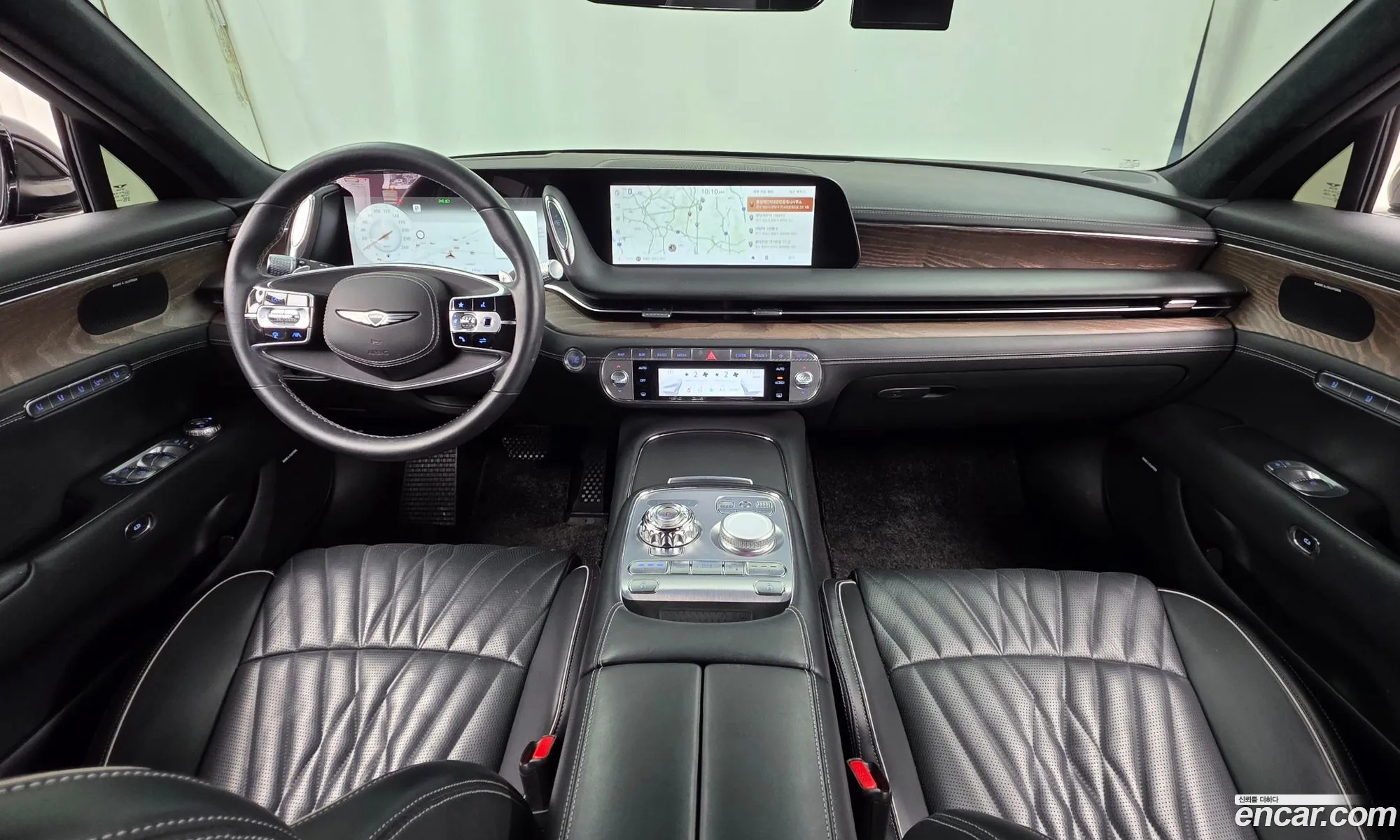 Genesis G90 2022 KMTFA41DDNU000788 — 3
