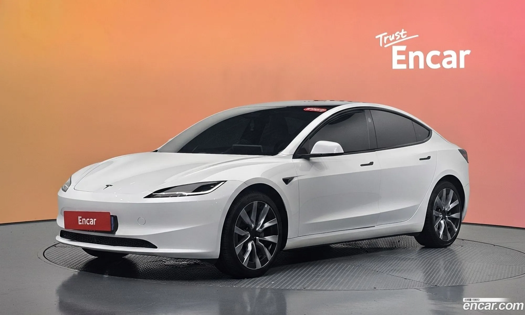 Tesla Model 3 2024 LRW3E7FS2RC190117 — 3