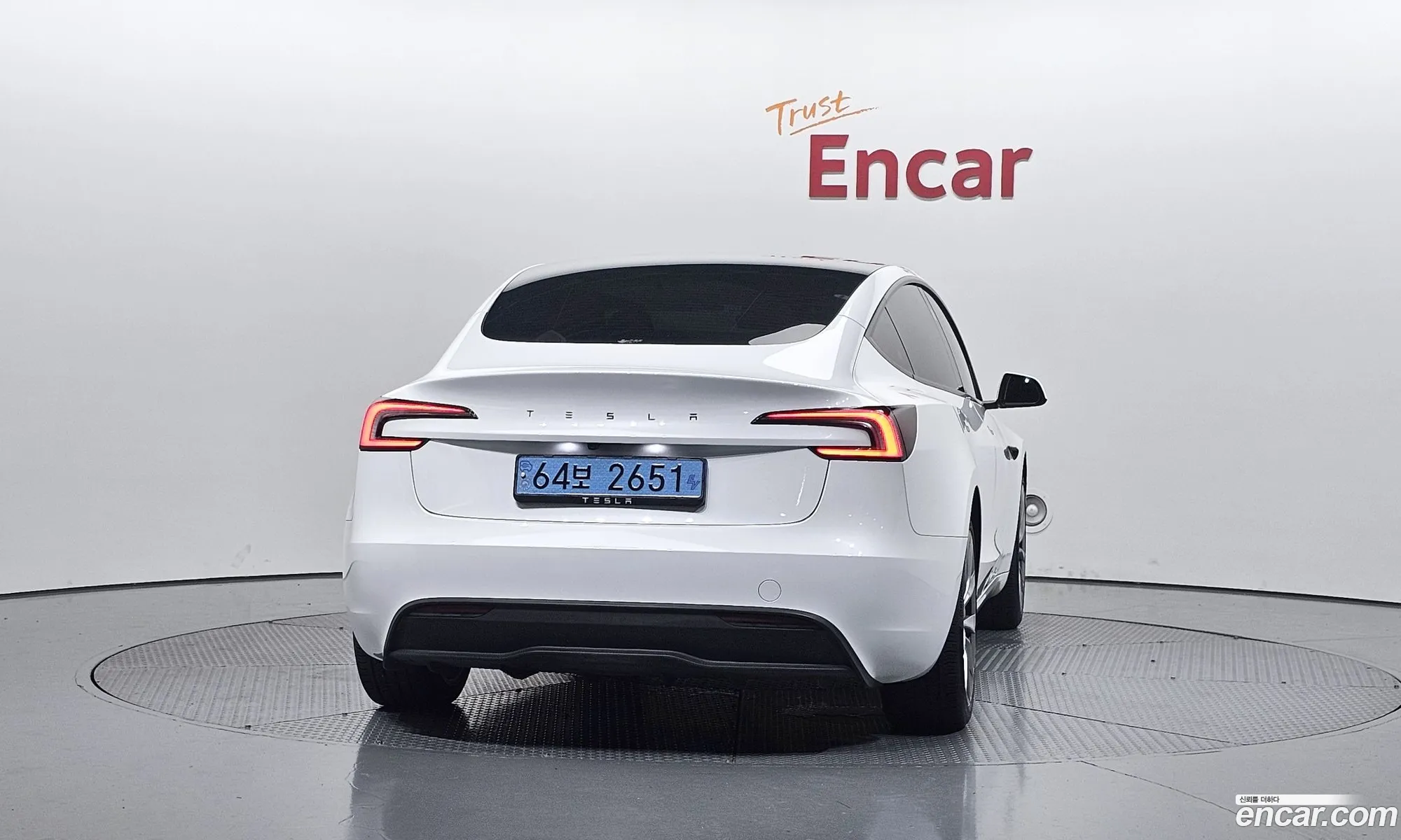 Tesla Model 3 2024 LRW3E7FS2RC190117 — 6