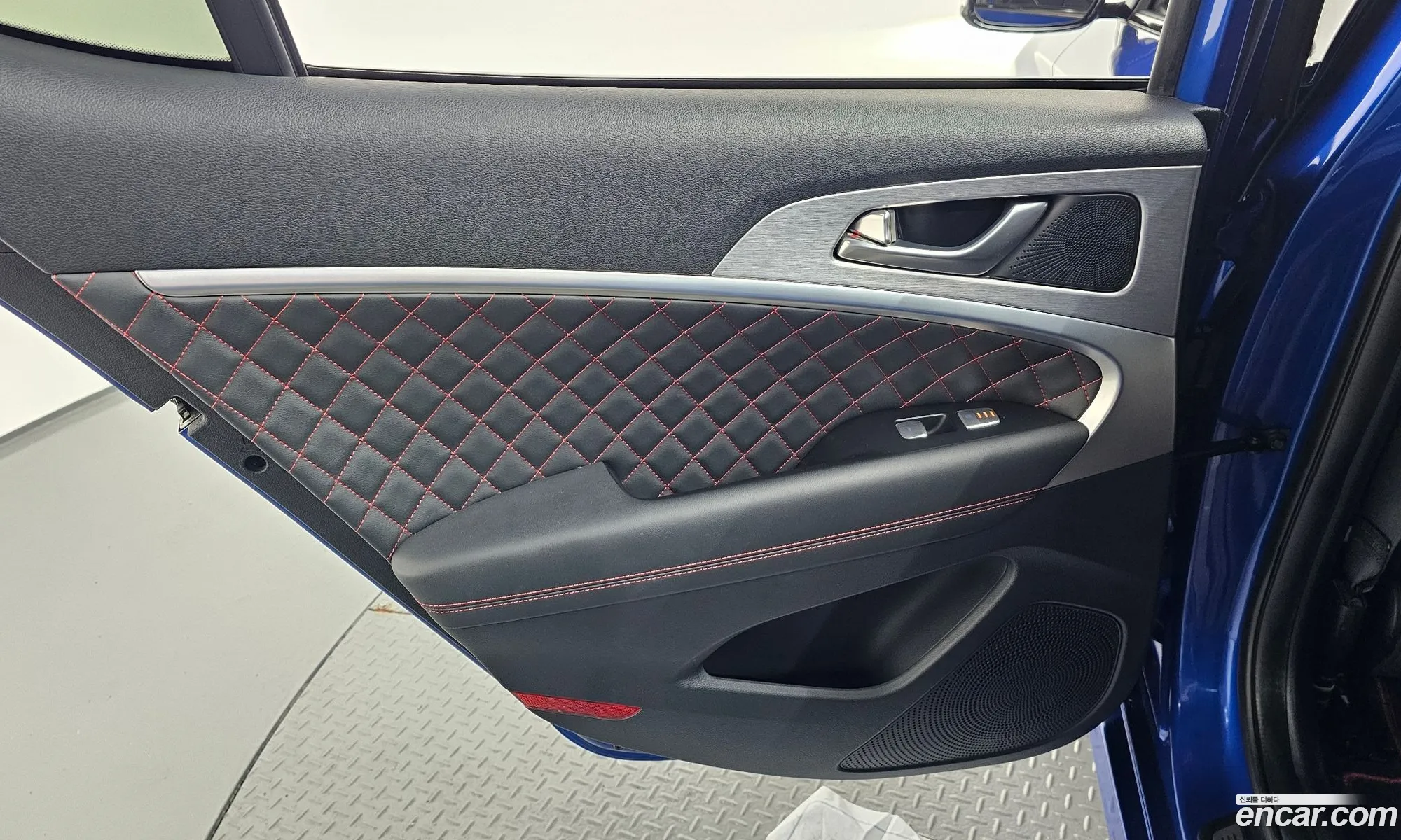 Genesis G70 2017 — 6