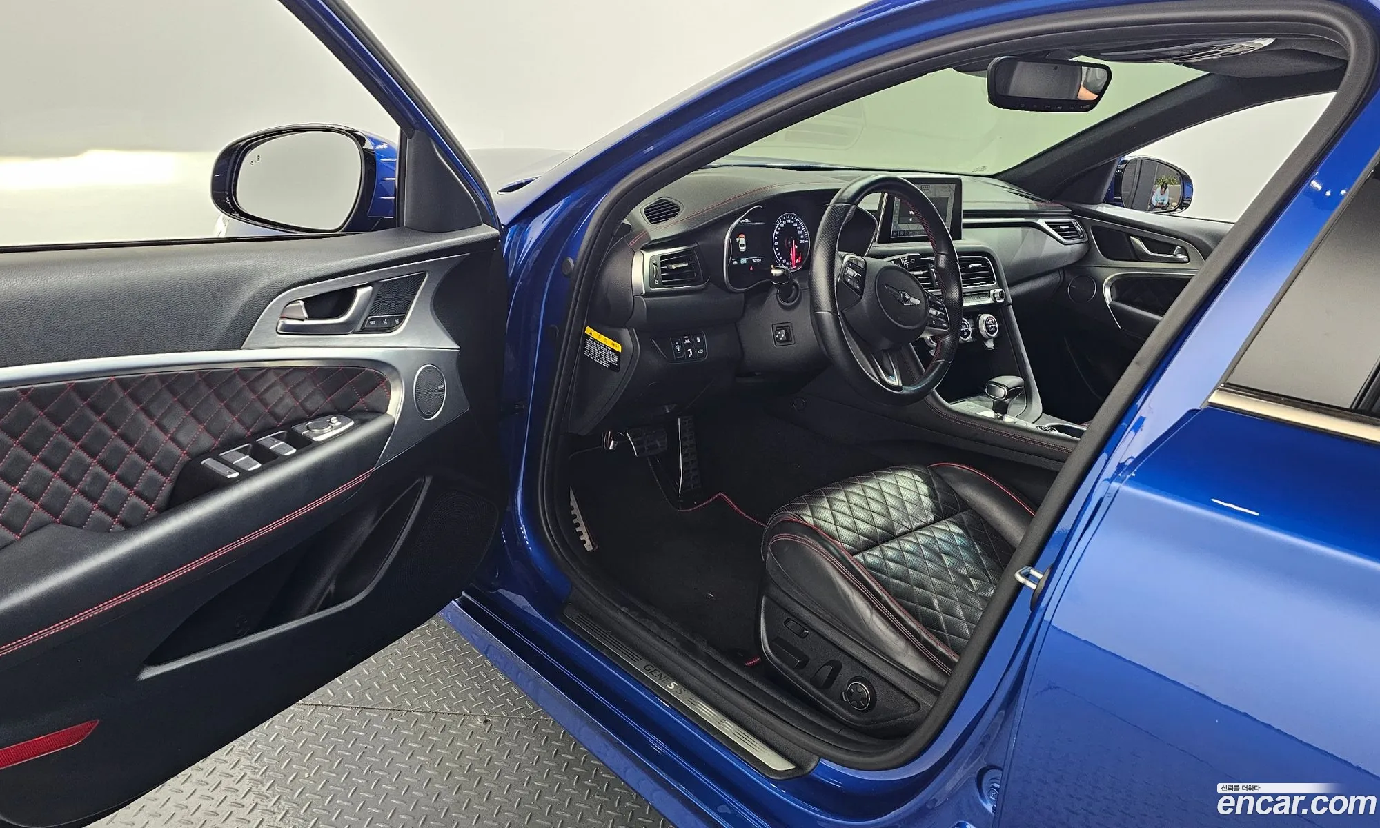 Genesis G70 2017 — 28