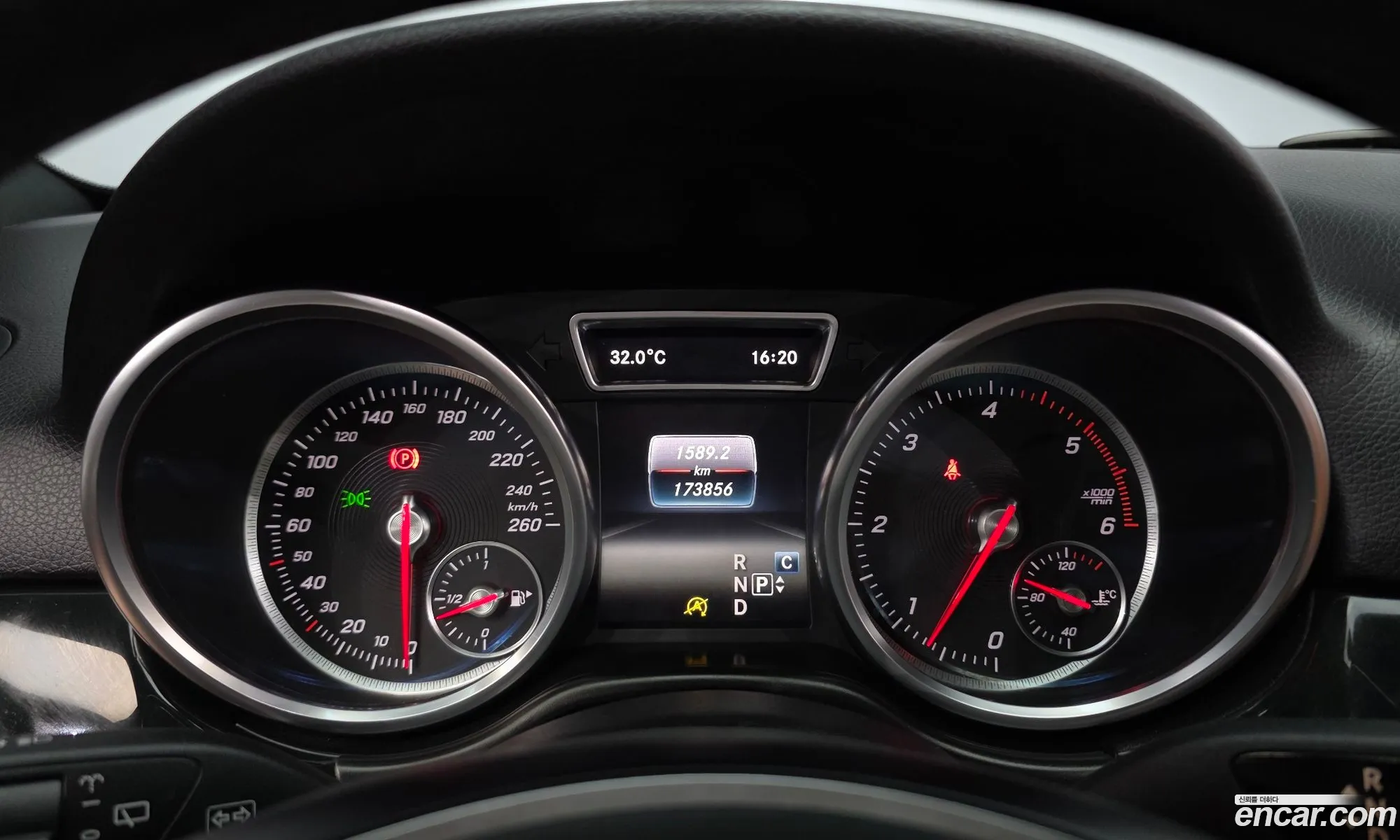 Mercedes-Benz GLE-Class W166 2017 — 11