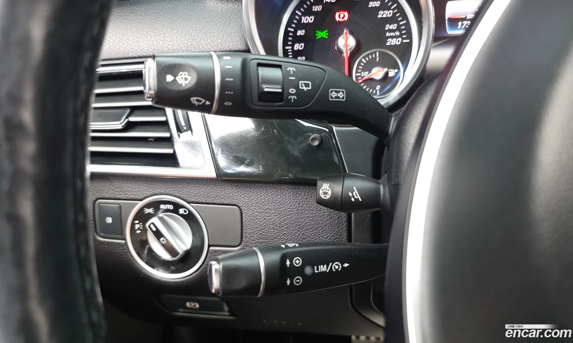 Mercedes-Benz GLE-Class W166 2017 — 4
