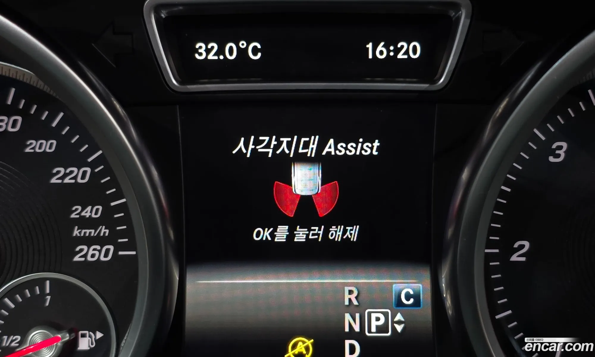 Mercedes-Benz GLE-Class W166 2017 — 19