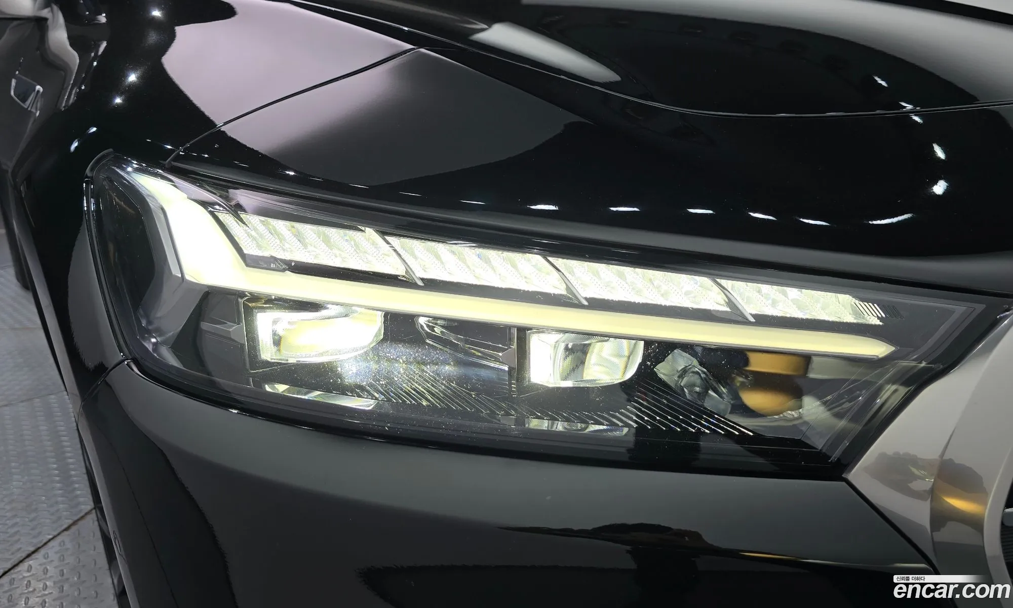 Kia K9 2024 — 12