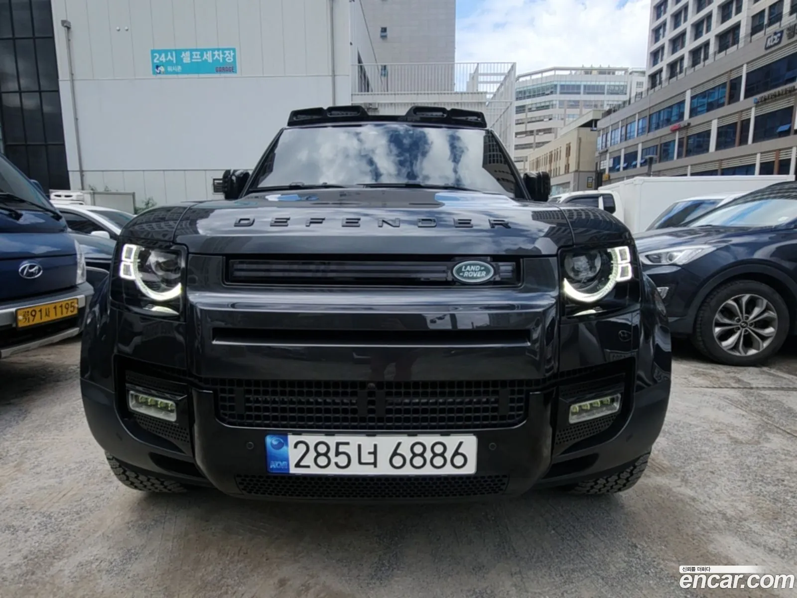 Land Rover Defender 2023 — 20